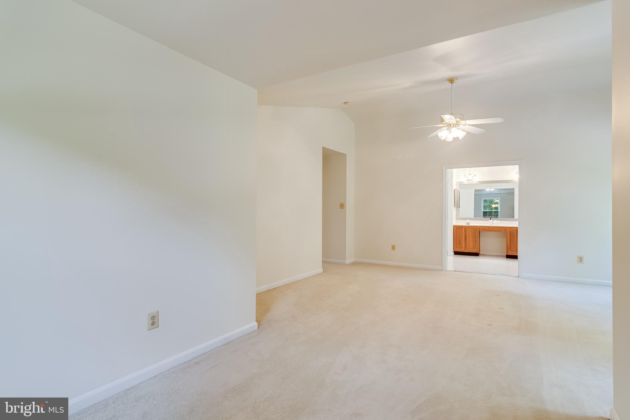 Port Tobacco, Maryland, 20677, United States, 6 Bedrooms Bedrooms, ,5 BathroomsBathrooms,Residential,For Sale,2049346