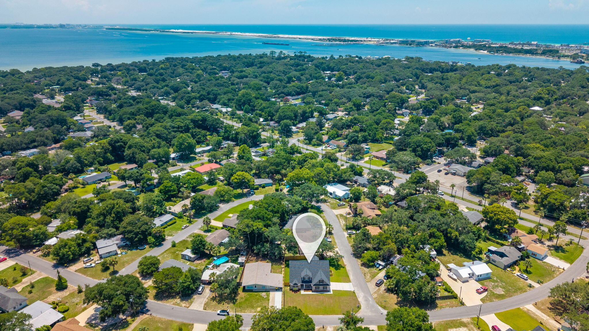 Fort Walton Beach, Florida, 32548, United States, 6 Bedrooms Bedrooms, ,3 BathroomsBathrooms,Residential,For Sale,1890001
