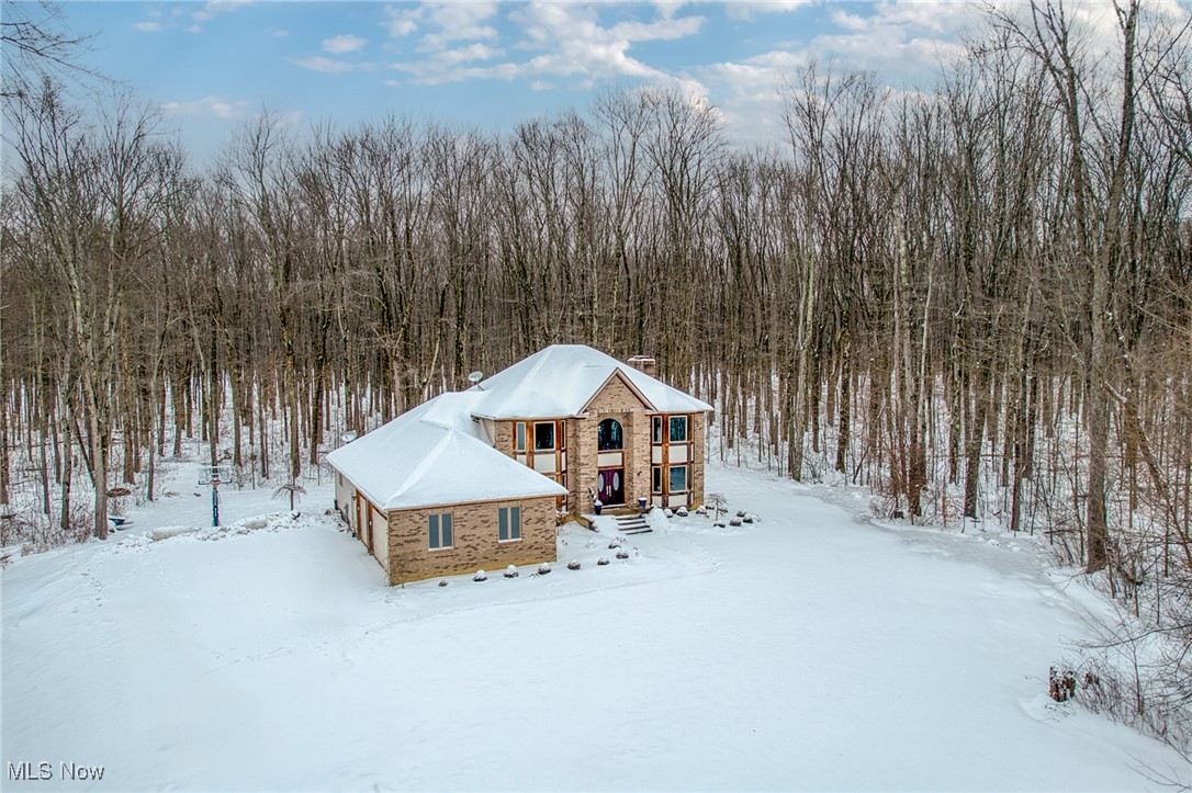 Chardon, Ohio, 44024, United States, 4 Bedrooms Bedrooms, ,3 BathroomsBathrooms,Residential,For Sale,2006450