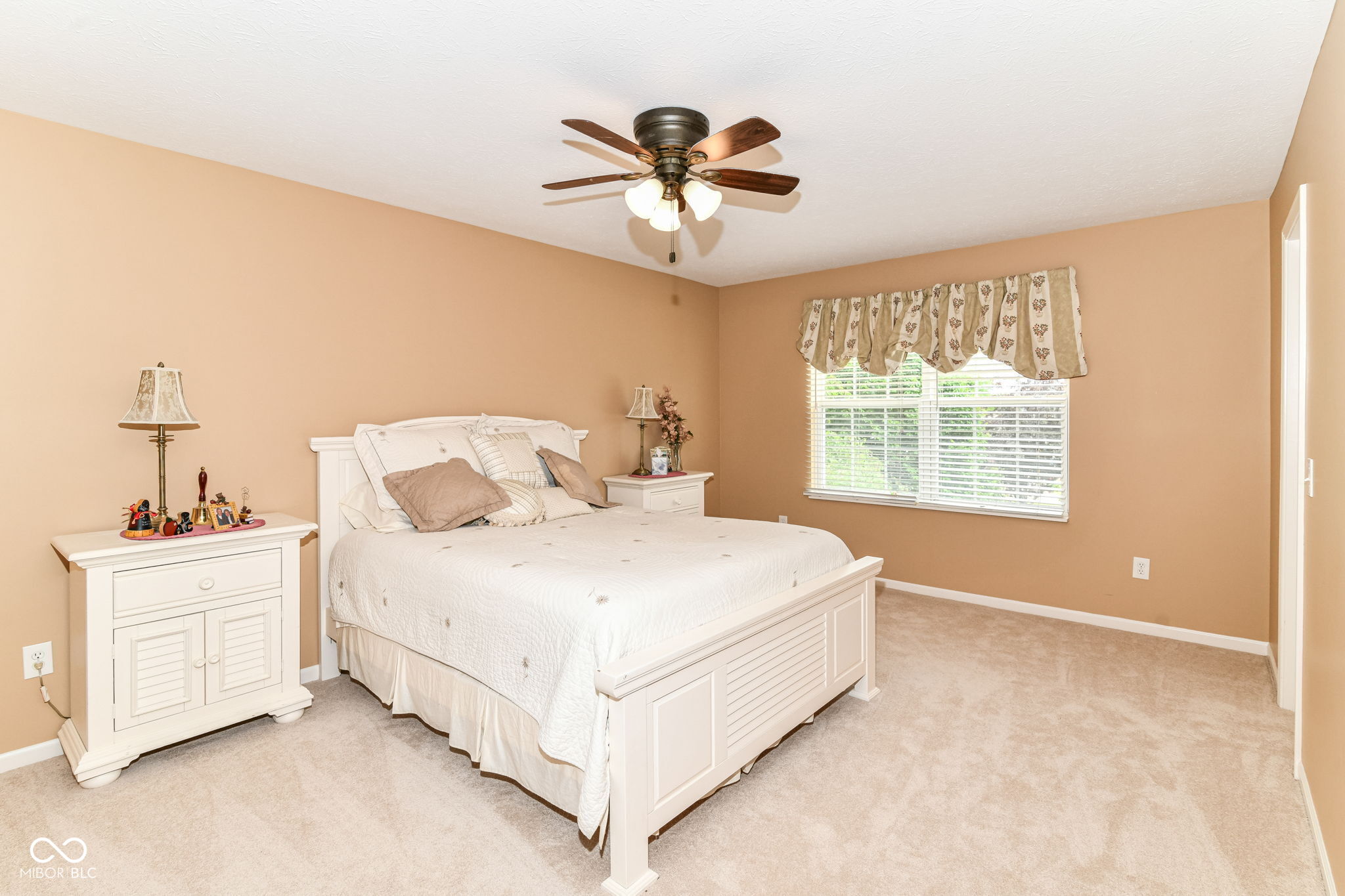 Fishers, Indiana, 46037, United States, 5 Bedrooms Bedrooms, ,5 BathroomsBathrooms,Residential,For Sale,1937194