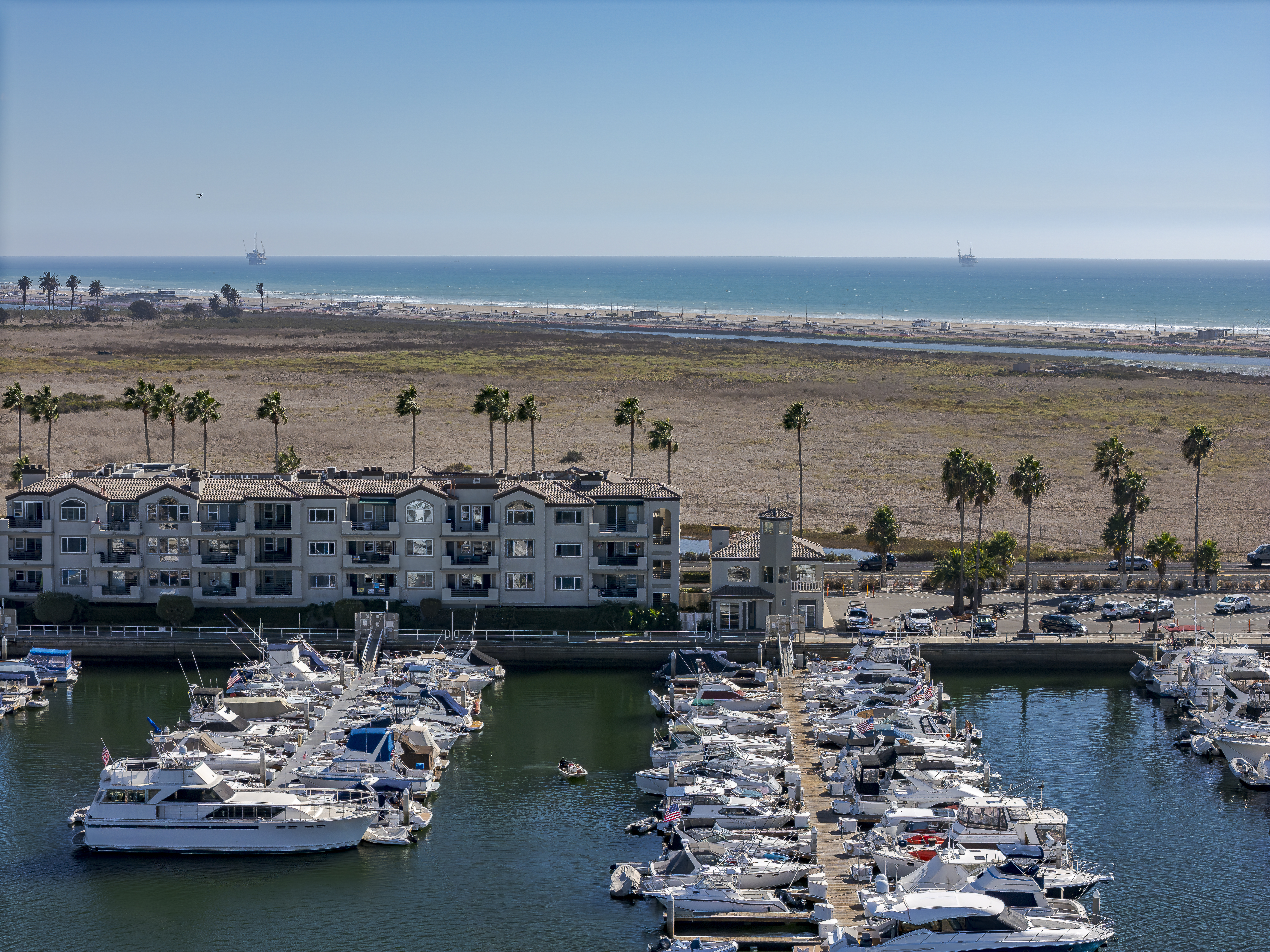  4165 Warner Avenue, Huntington Beach, CA 92649 - 物件實景