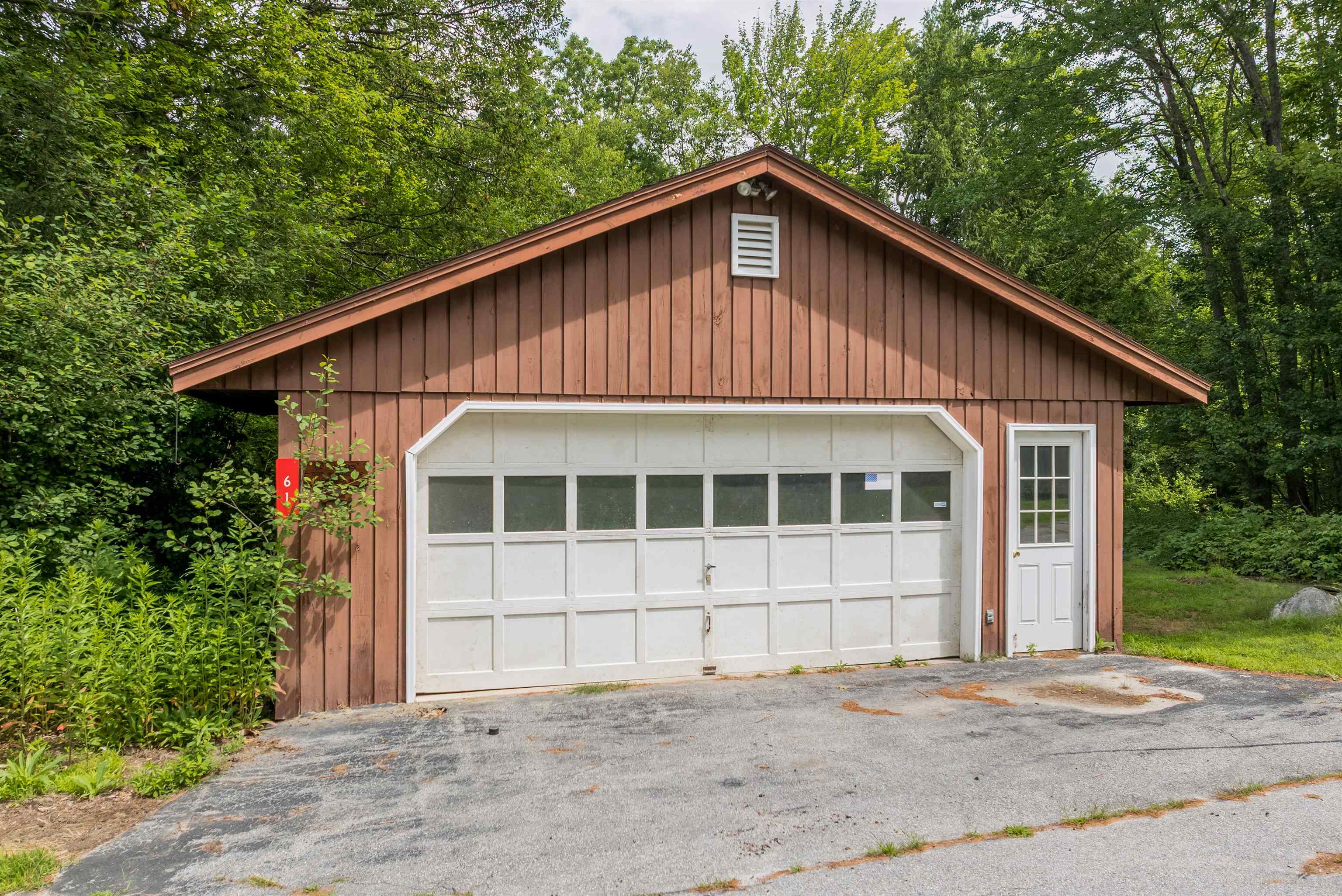 Newport, New Hampshire, 03773, United States, 4 Bedrooms Bedrooms, ,1 BathroomBathrooms,Residential,For Sale,1892643