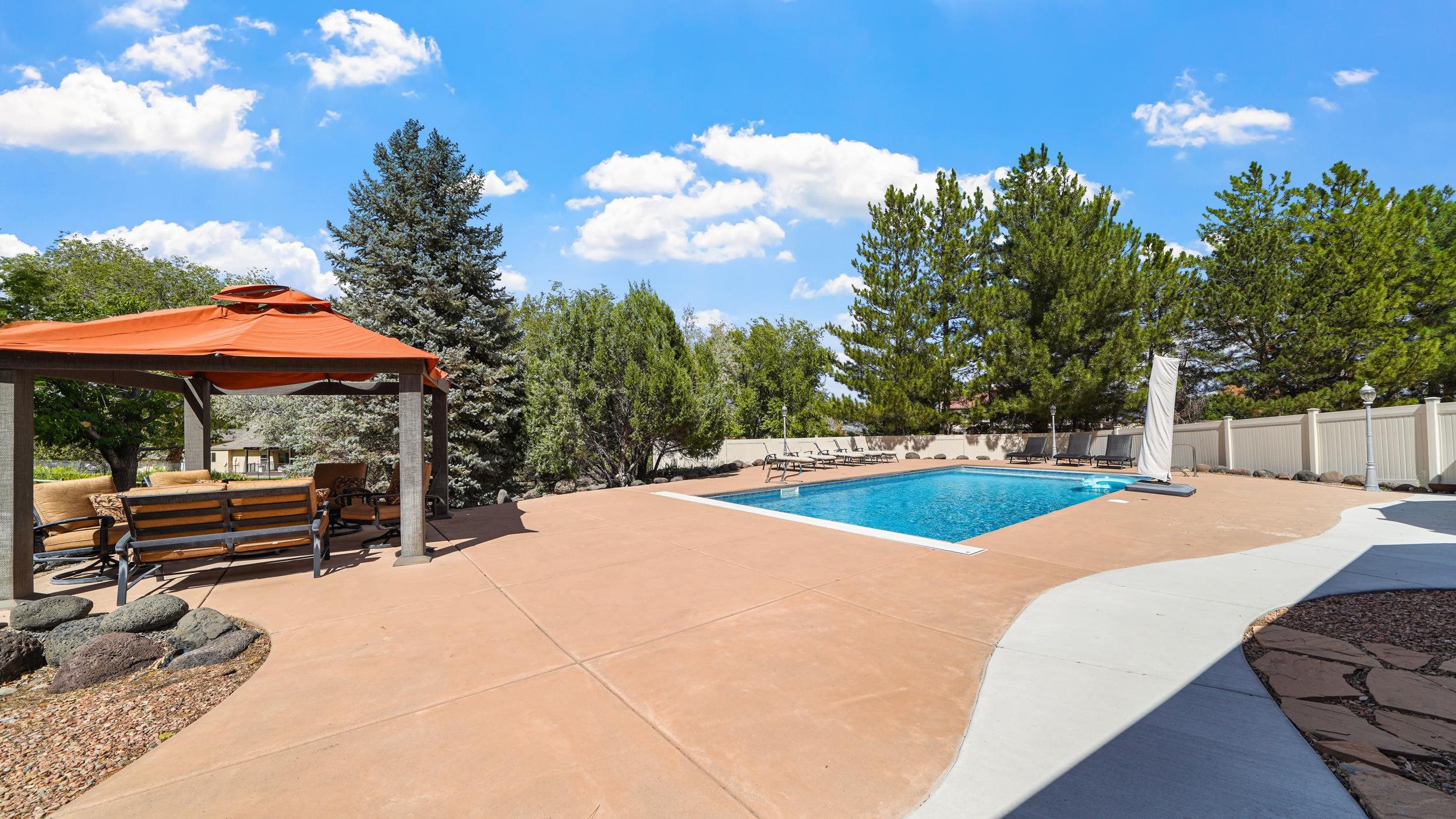 Grand Junction, Colorado, 81507, United States, 4 Bedrooms Bedrooms, ,4 BathroomsBathrooms,Residential,For Sale,1947056