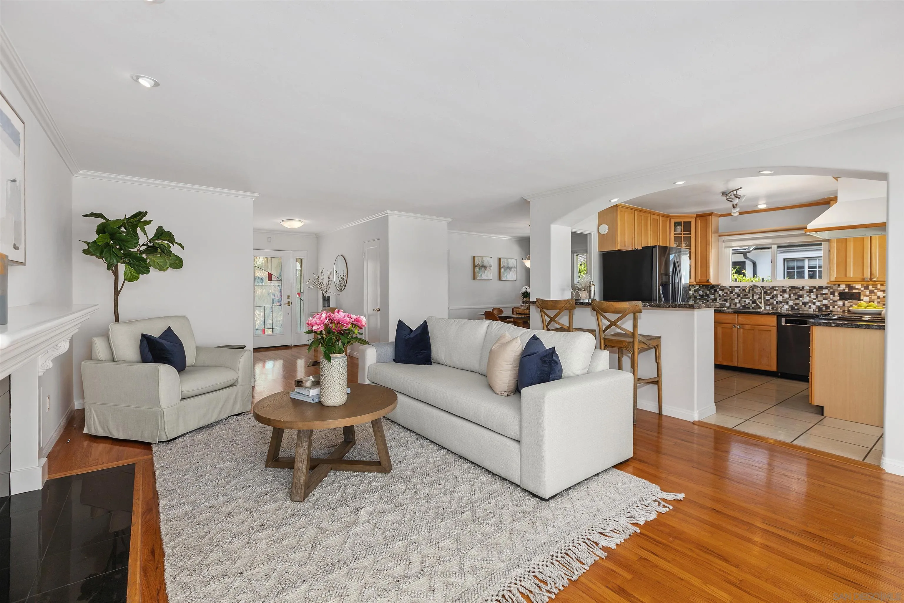 San Diego, California, 92115, United States, 3 Bedrooms Bedrooms, ,2 BathroomsBathrooms,Residential,For Sale,1960954