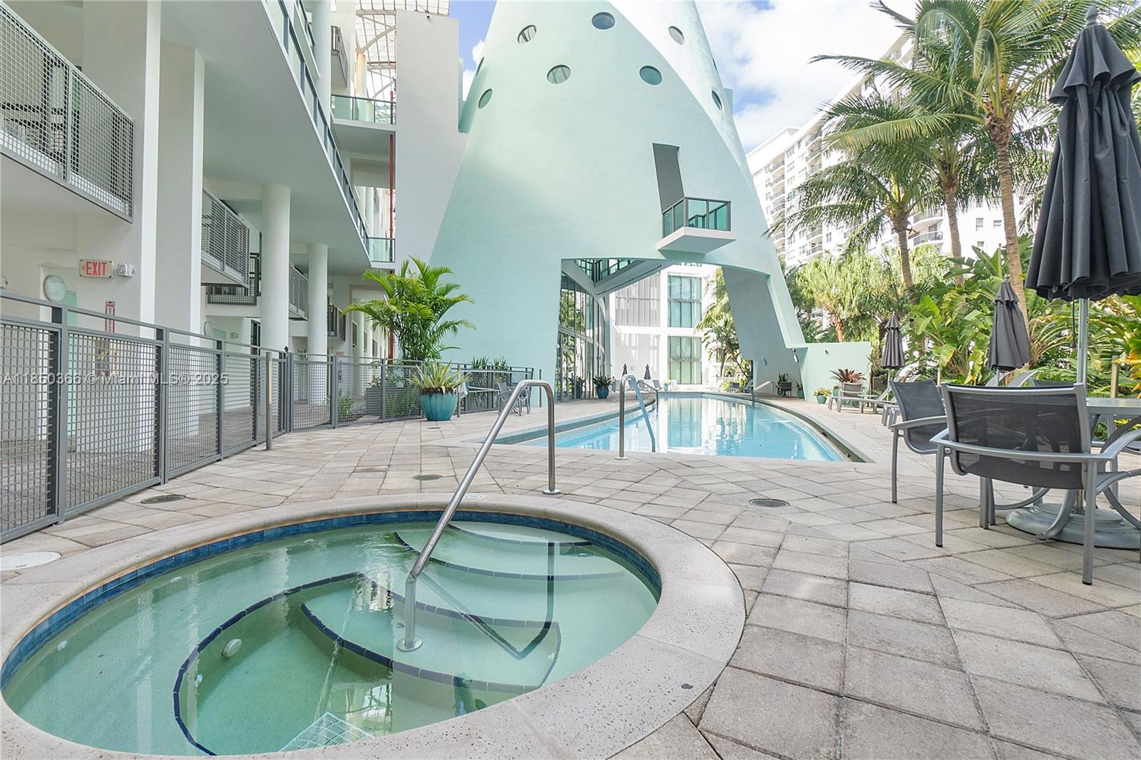 Miami Beach, Florida, 33140, United States, 1 Bedroom Bedrooms, ,1 BathroomBathrooms,Residential,For Sale,1906167