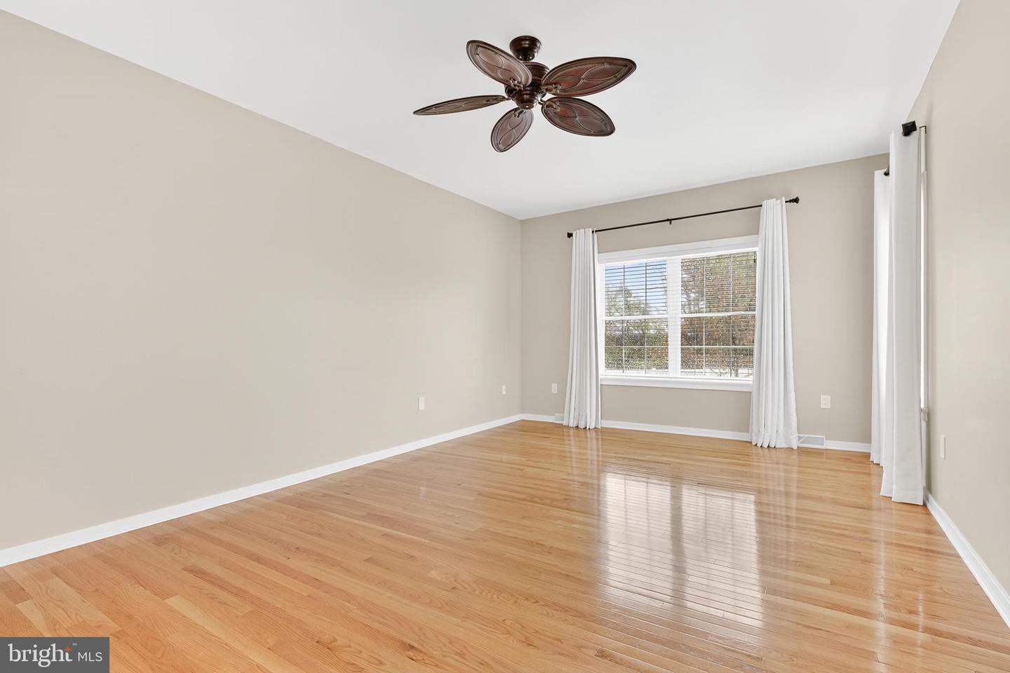 Bird in Hand, Pennsylvania, 17505, United States, 3 Bedrooms Bedrooms, ,2 BathroomsBathrooms,Residential,For Sale,1985193