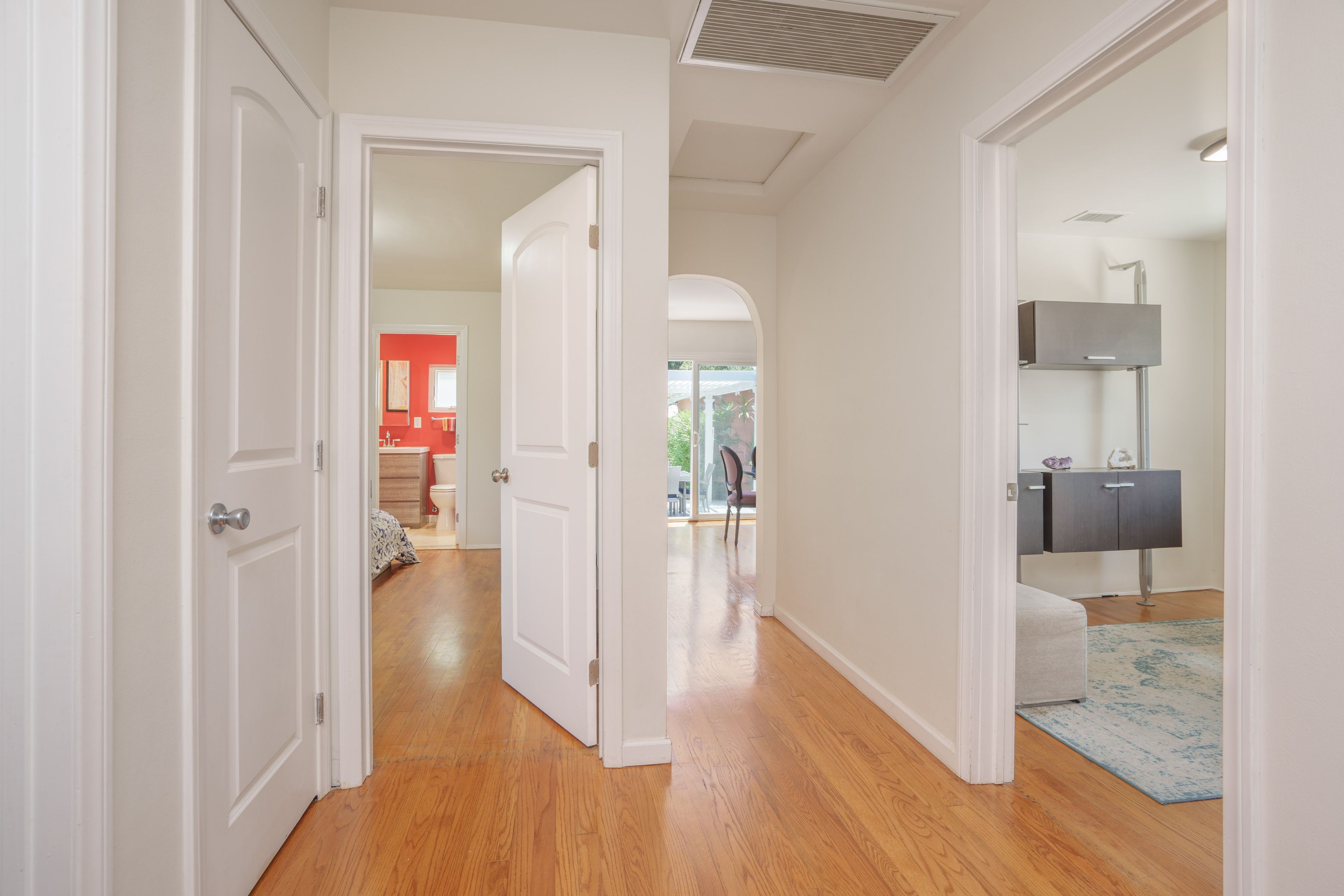  4931 Coolidge Avenue - 物件實景