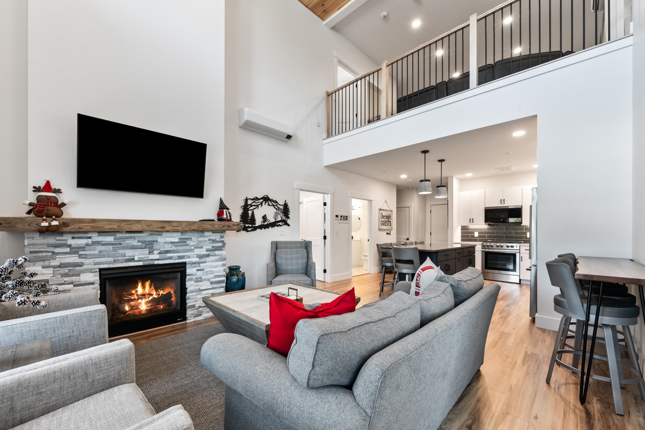 Conway, New Hampshire, 03860, United States, 3 Bedrooms Bedrooms, ,2 BathroomsBathrooms,Residential,For Sale,1991072