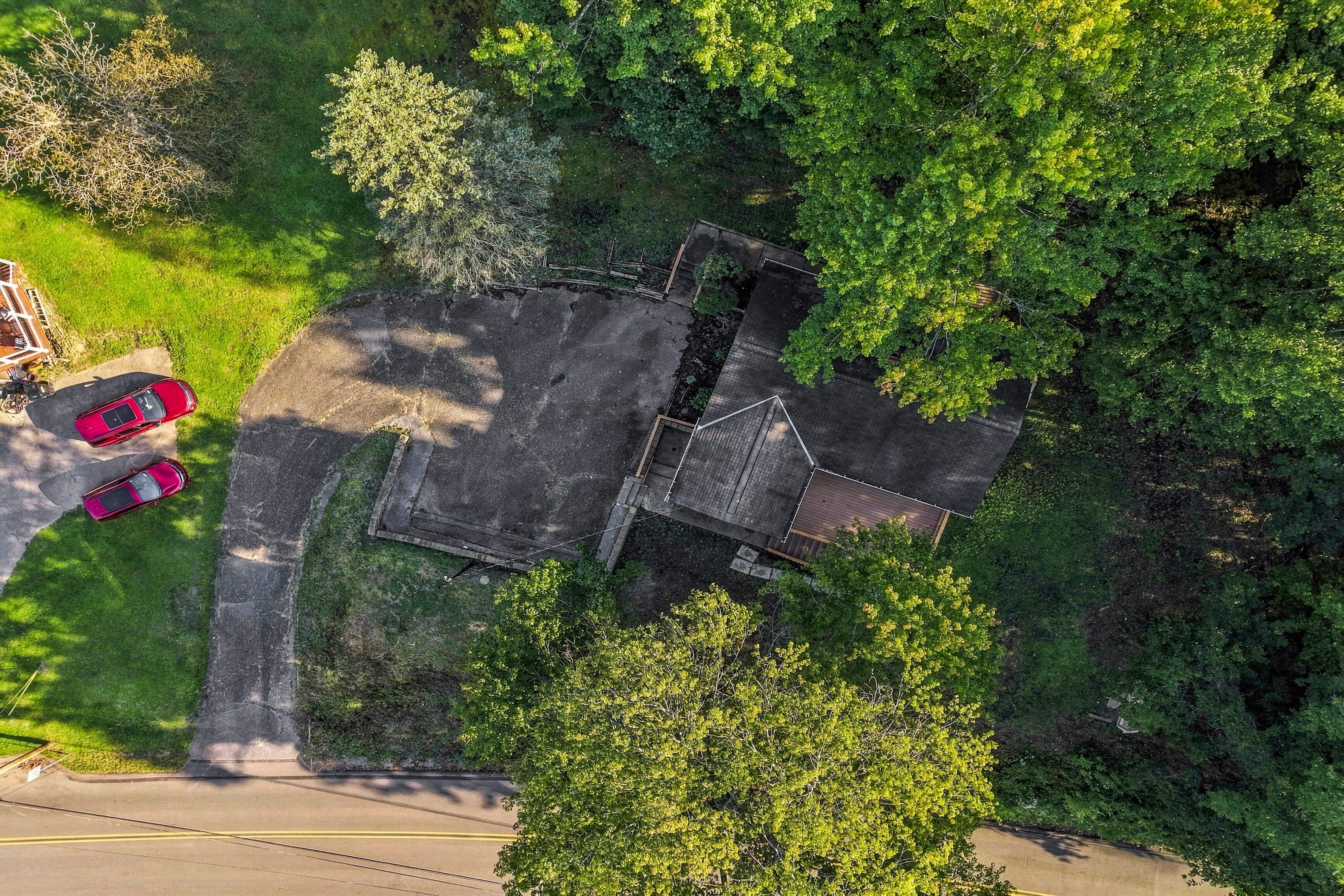  134 Becks Run Road, Coraopolis, PA 15108 - 物件實景