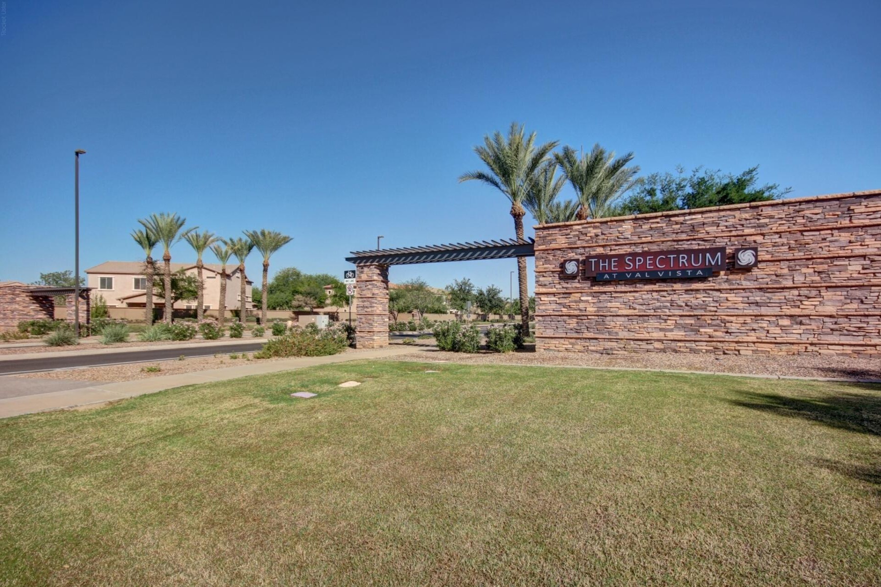  1271 E Canyon Creek Drive  Gilbert, AZ - 物件實景