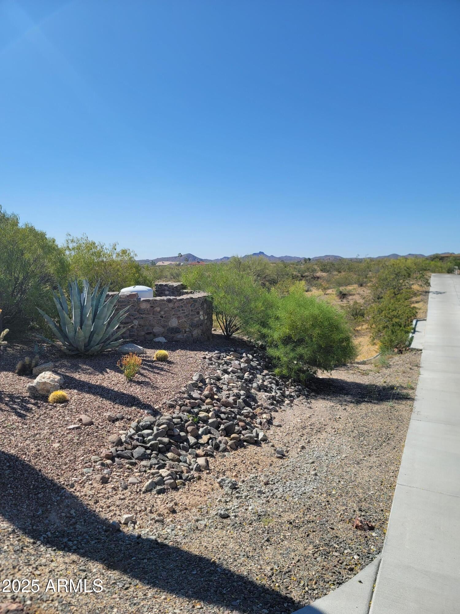 Wickenburg, Arizona, 85390, United States, 3 Bedrooms Bedrooms, ,2 BathroomsBathrooms,Residential,For Sale,1937671
