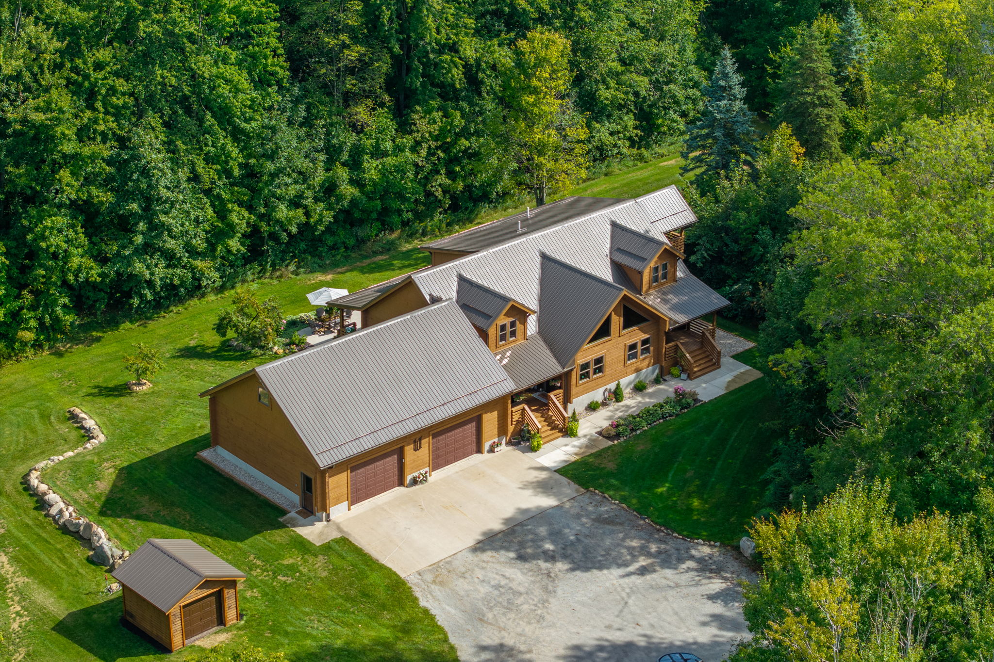 Lakeview, Michigan, 48850, United States, 4 Bedrooms Bedrooms, ,4 BathroomsBathrooms,Residential,For Sale,1943145