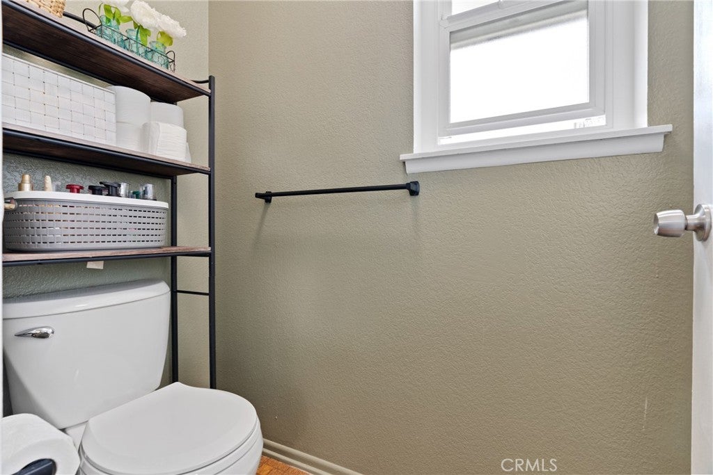 Moreno Valley, California, 92553, United States, 5 Bedrooms Bedrooms, ,3 BathroomsBathrooms,Residential,For Sale,1983642