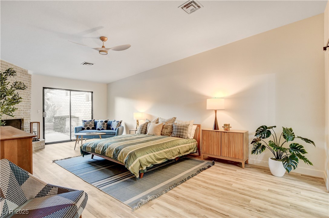 Las Vegas, Nevada, 89102, United States, 2 Bedrooms Bedrooms, ,2 BathroomsBathrooms,Residential,For Sale,2002910