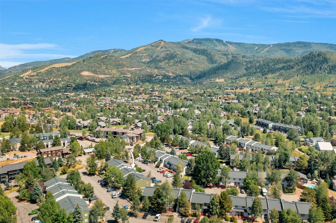 Steamboat Springs, Colorado, 80487, United States, 2 Bedrooms Bedrooms, ,2 BathroomsBathrooms,Residential,For Sale,1933286