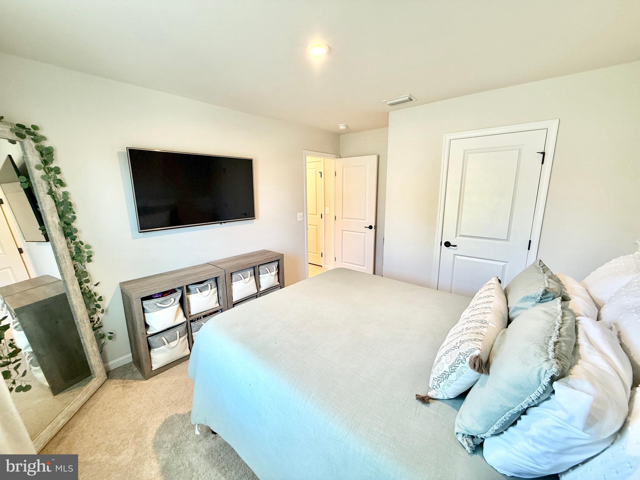 Stafford, Virginia, 22554, United States, 5 Bedrooms Bedrooms, ,4 BathroomsBathrooms,Residential,For Sale,2009953