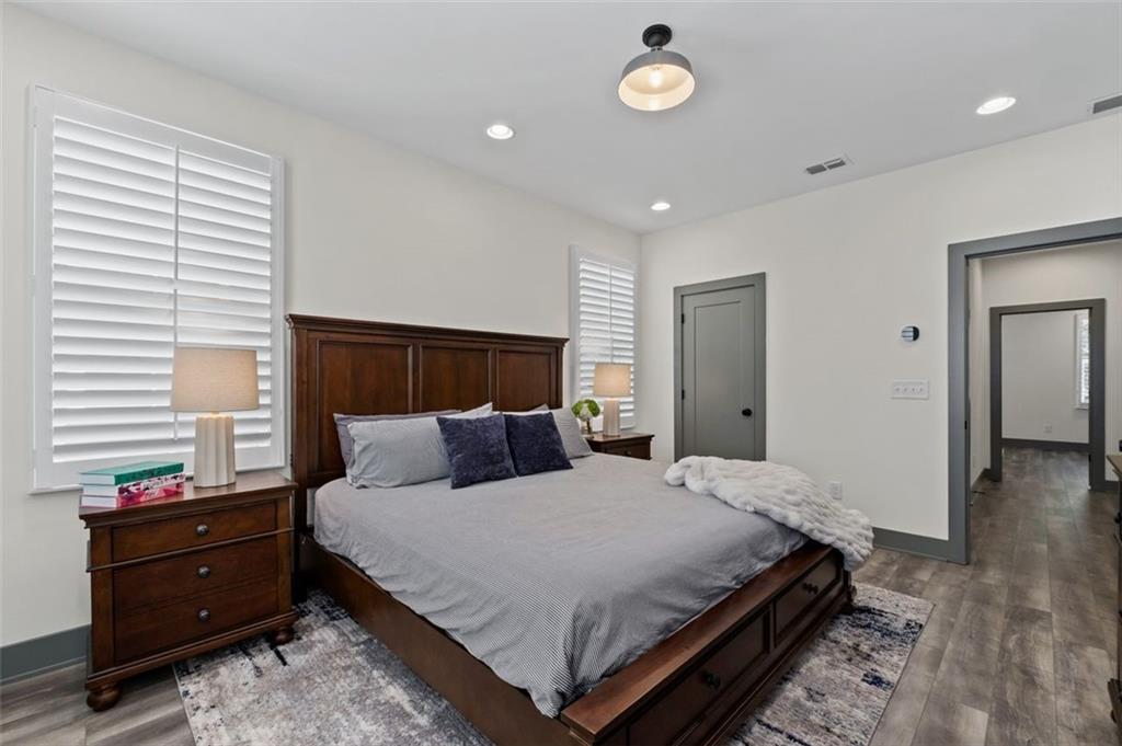 Atlanta, Georgia, 30307, United States, 3 Bedrooms Bedrooms, ,4 BathroomsBathrooms,Residential,For Sale,1950336