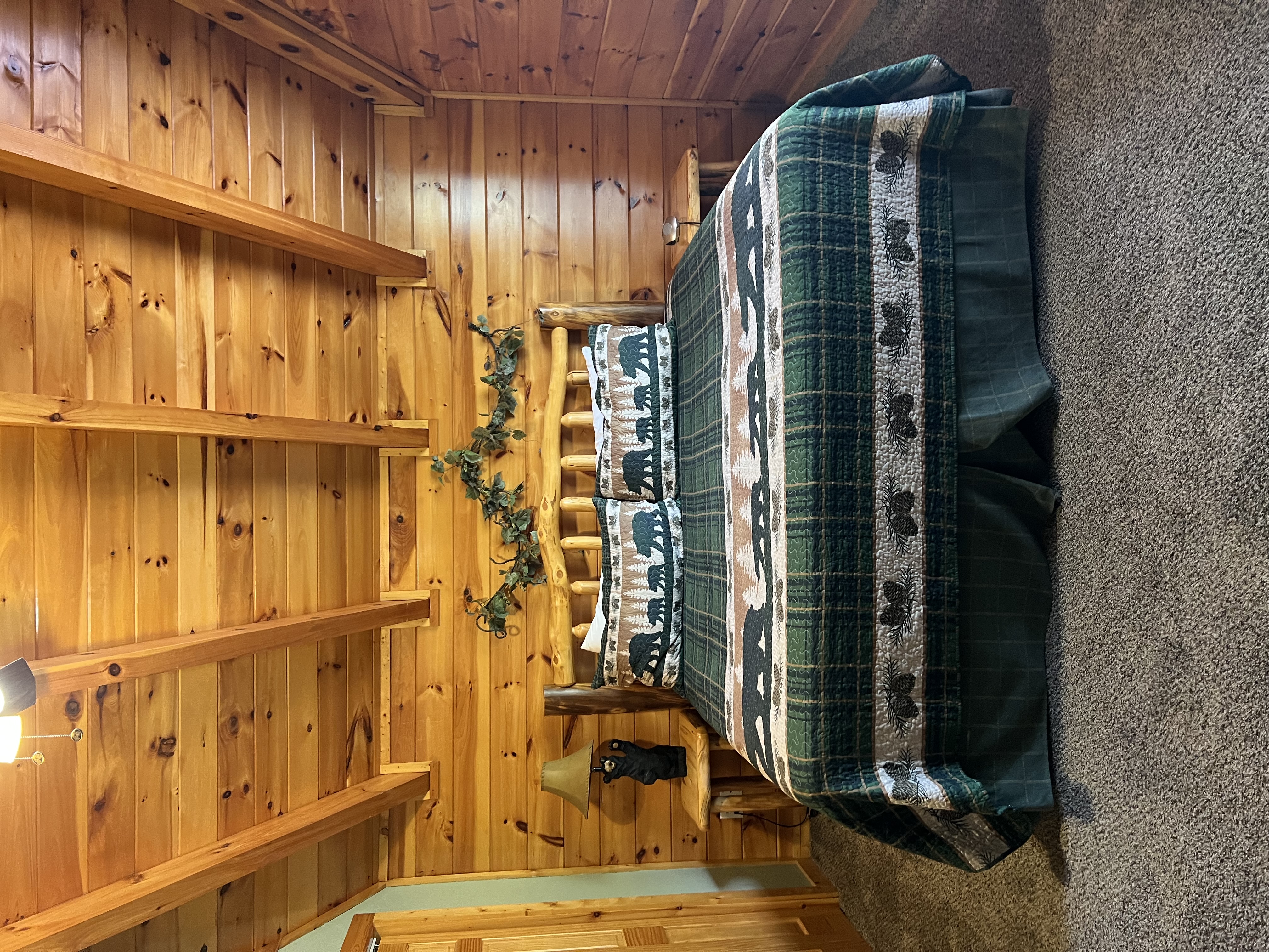 Gatlinburg, Tennessee, 37738, United States, 5 Bedrooms Bedrooms, ,5 BathroomsBathrooms,Residential,For Sale,1923991