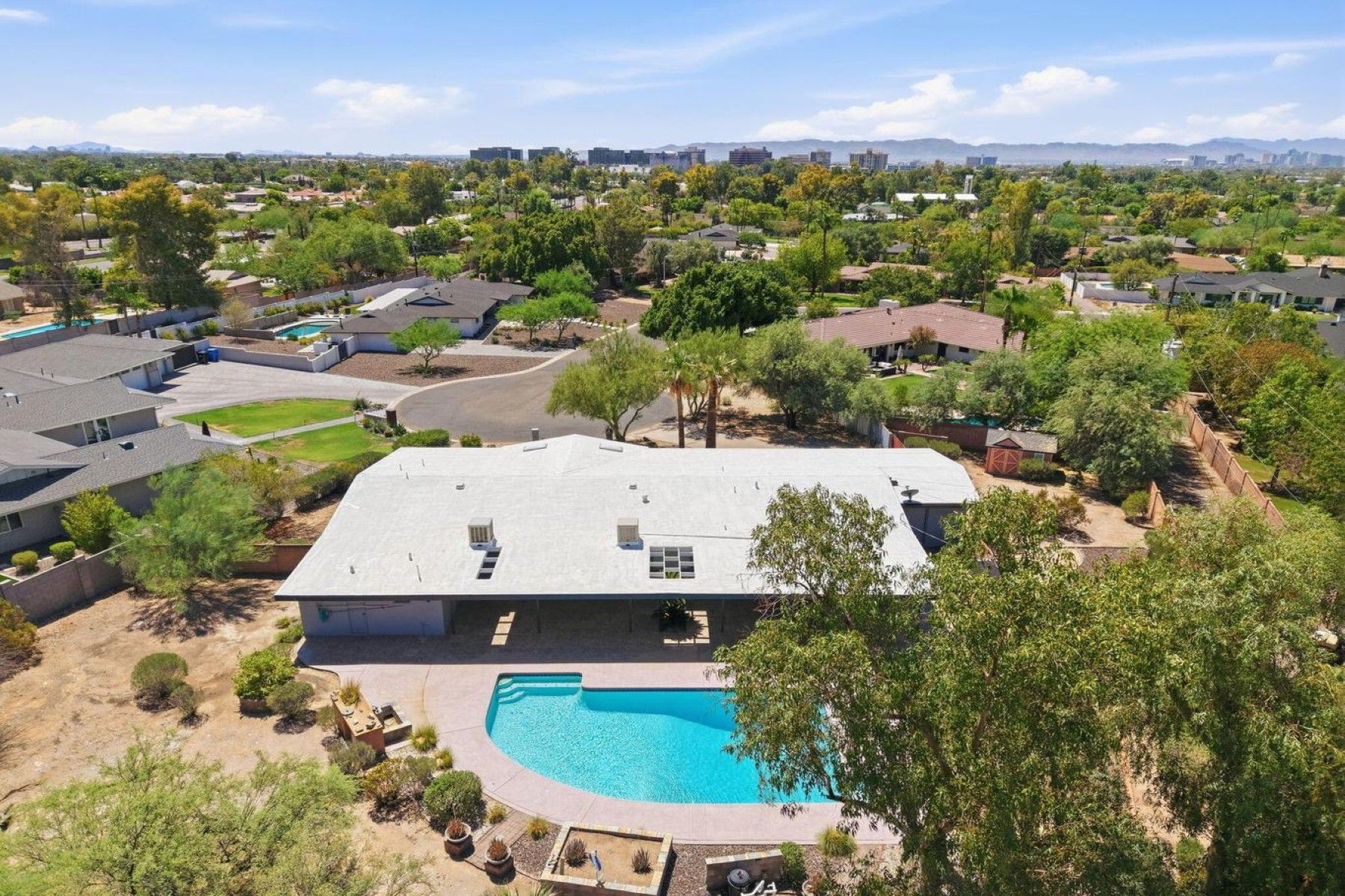  5822 N 23rd Place¦Phoenix, AZ - 物件實景