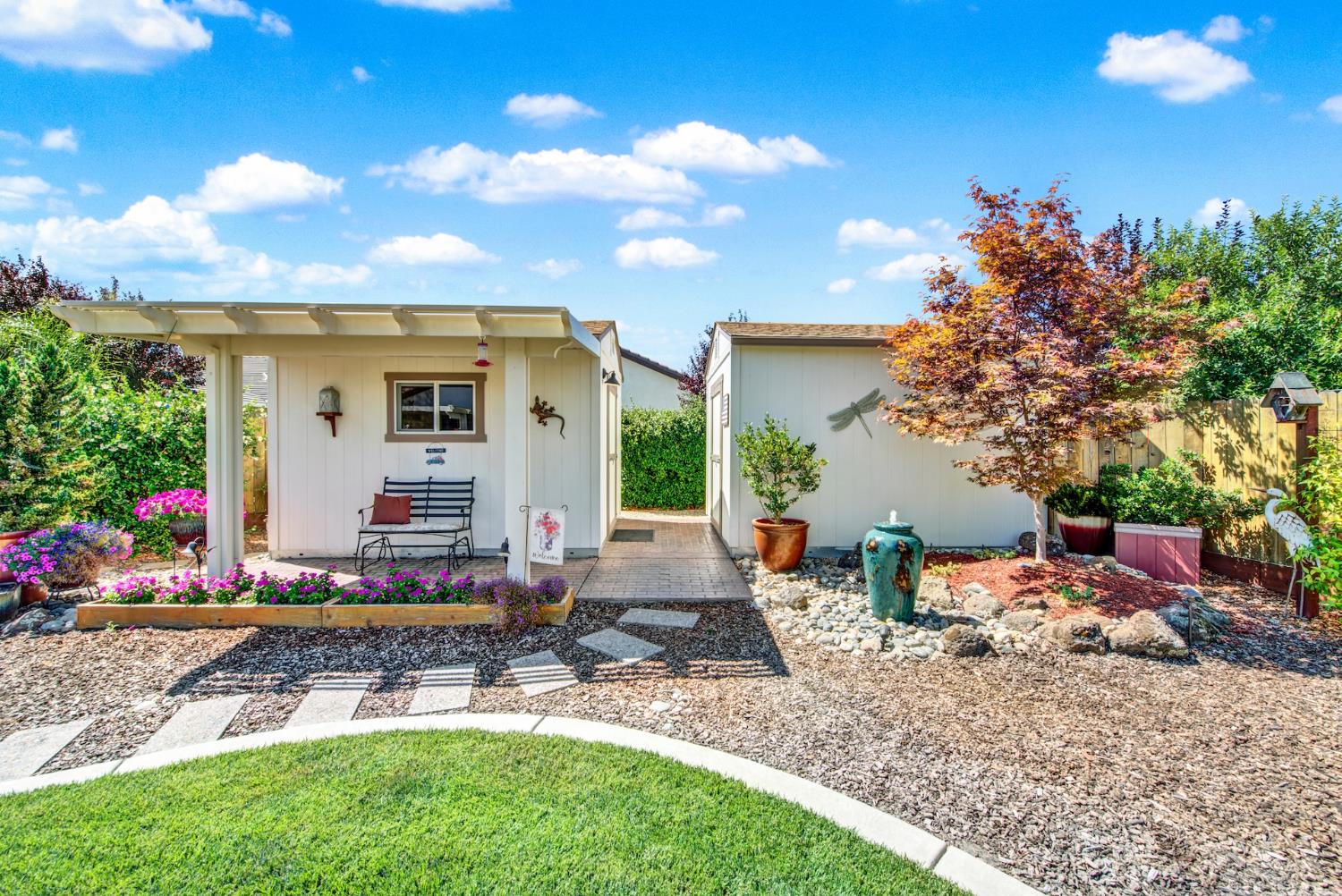 Sacramento, California, 95829, United States, 3 Bedrooms Bedrooms, ,2 BathroomsBathrooms,Residential,For Sale,1912501