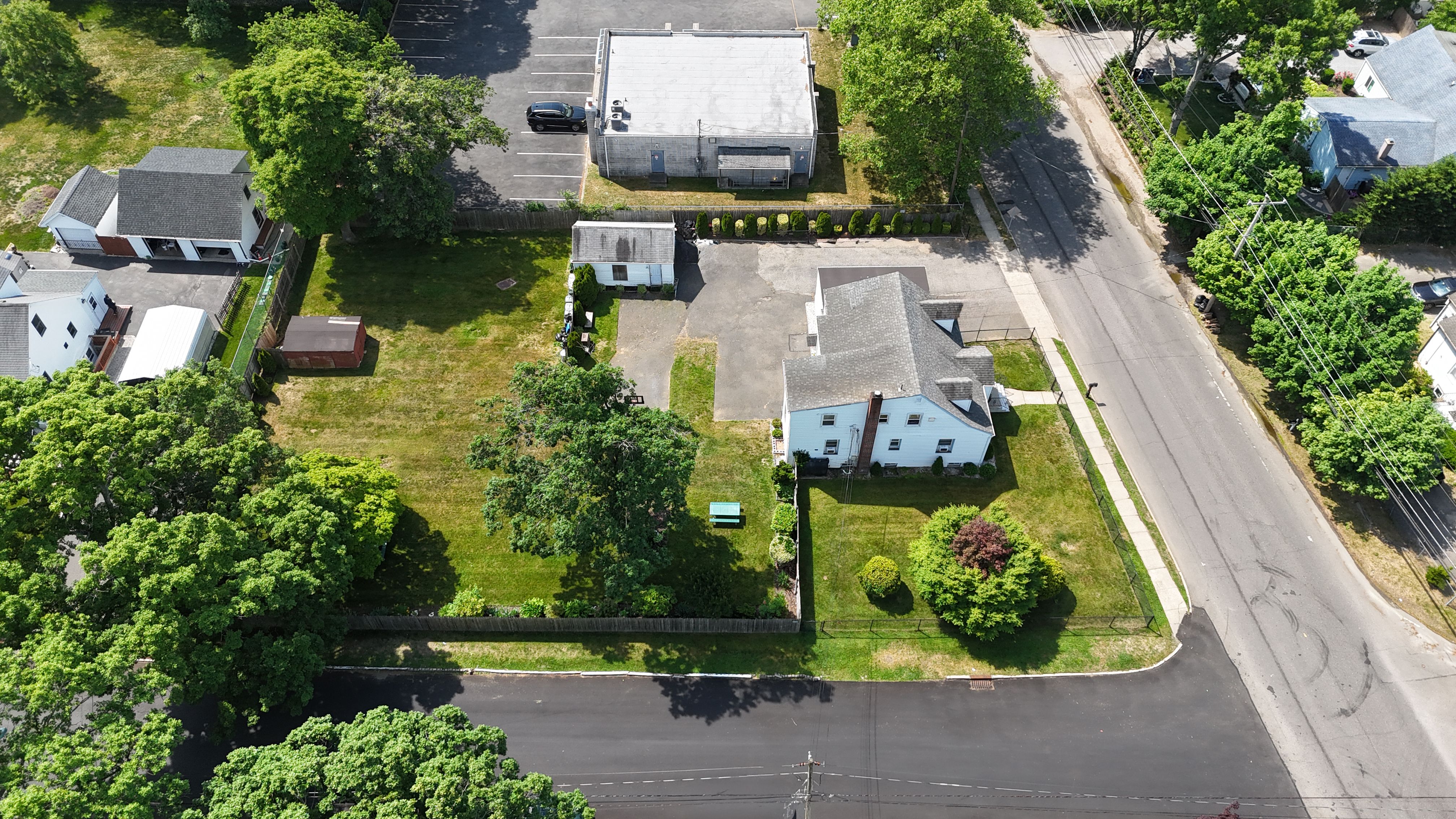  145 Calebs Path, Brentwood, NY, 11717 - 物件實景