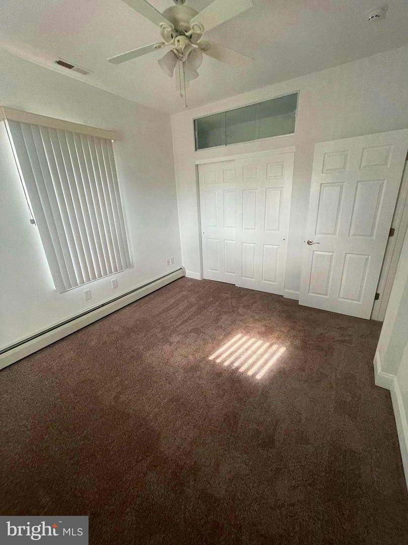 MAPLE SHADE, New Jersey, 08052, United States, 3 Bedrooms Bedrooms, ,3 BathroomsBathrooms,Residential,For Sale,1985694