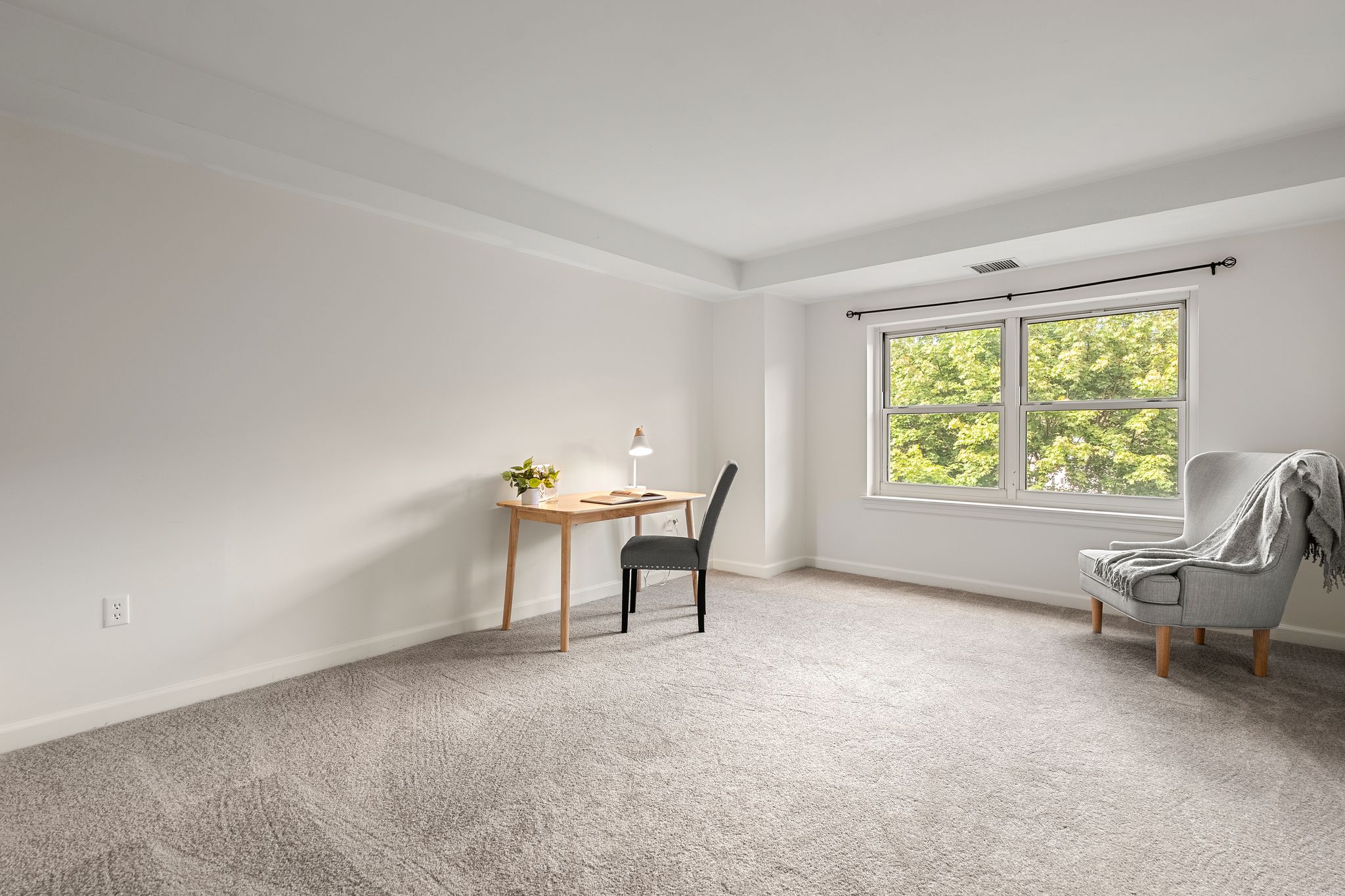  1 Watermill Place, Unit 426, Arlington, MA, 02476 - 物件實景