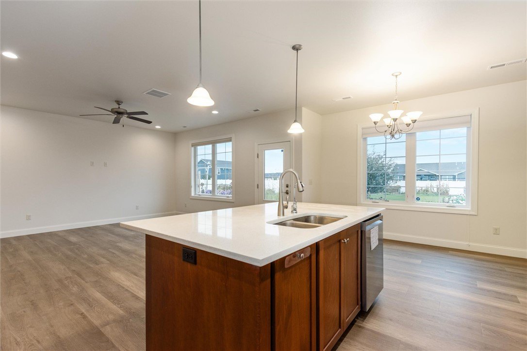 Billings, Montana, 59106, United States, 4 Bedrooms Bedrooms, ,3 BathroomsBathrooms,Residential,For Sale,1989883