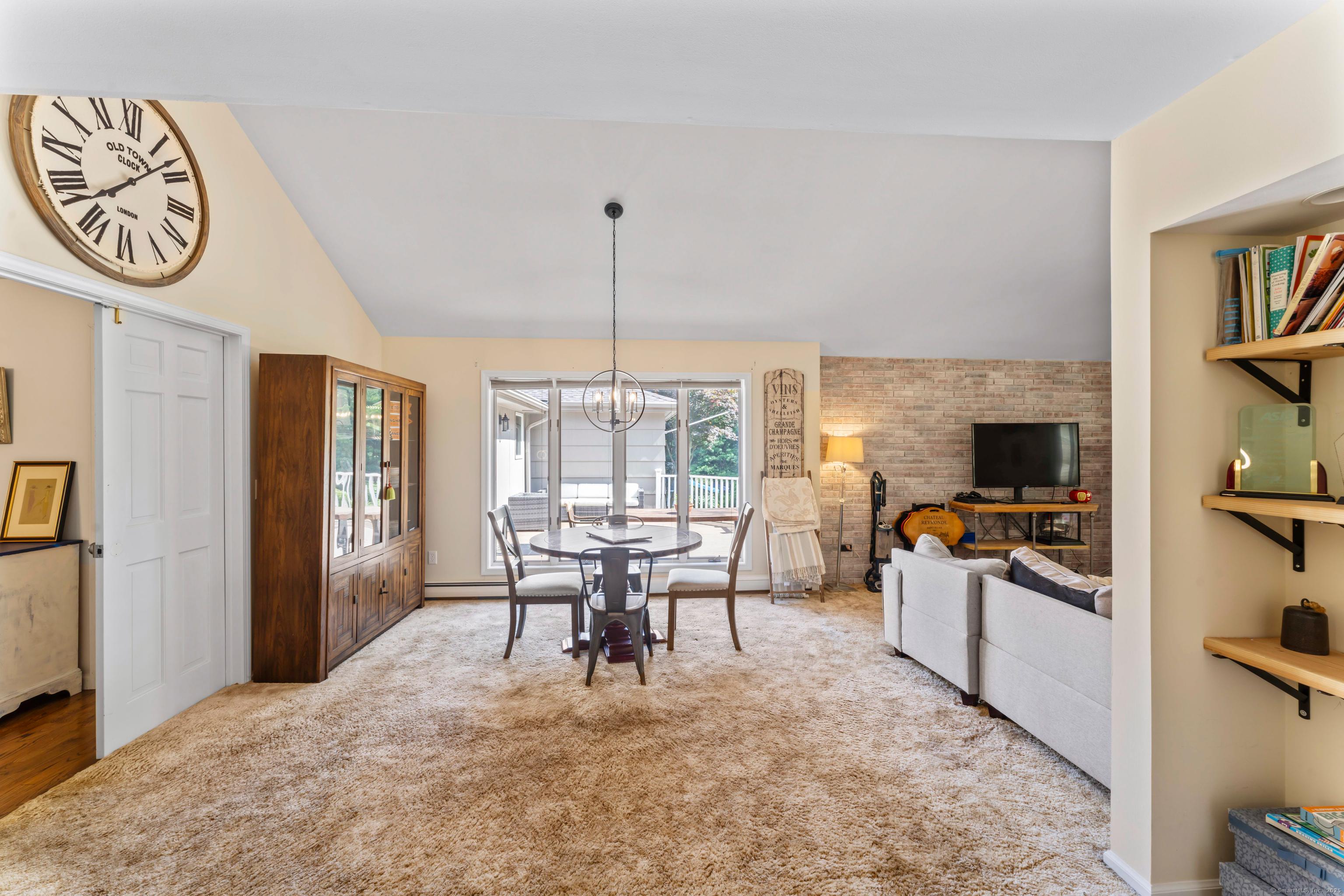 Trumbull, Connecticut, 06611, United States, 4 Bedrooms Bedrooms, ,3 BathroomsBathrooms,Residential,For Sale,1937937