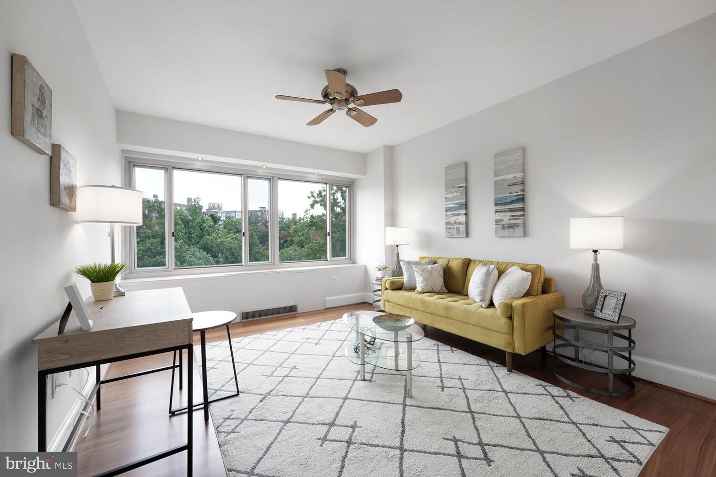 Washington, District of Columbia, 20016, United States, 3 Bedrooms Bedrooms, ,3 BathroomsBathrooms,Residential,For Sale,1895672