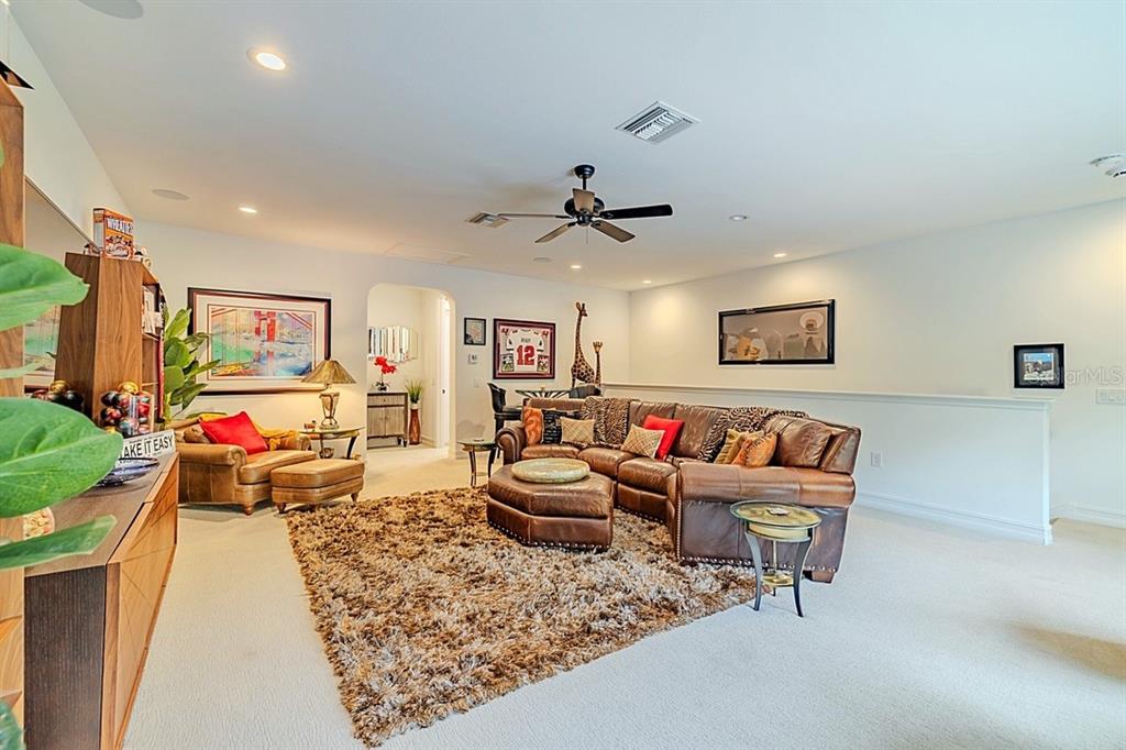 Wesley Chapel, Florida, 33543, United States, 4 Bedrooms Bedrooms, ,5 BathroomsBathrooms,Residential,For Sale,1838527