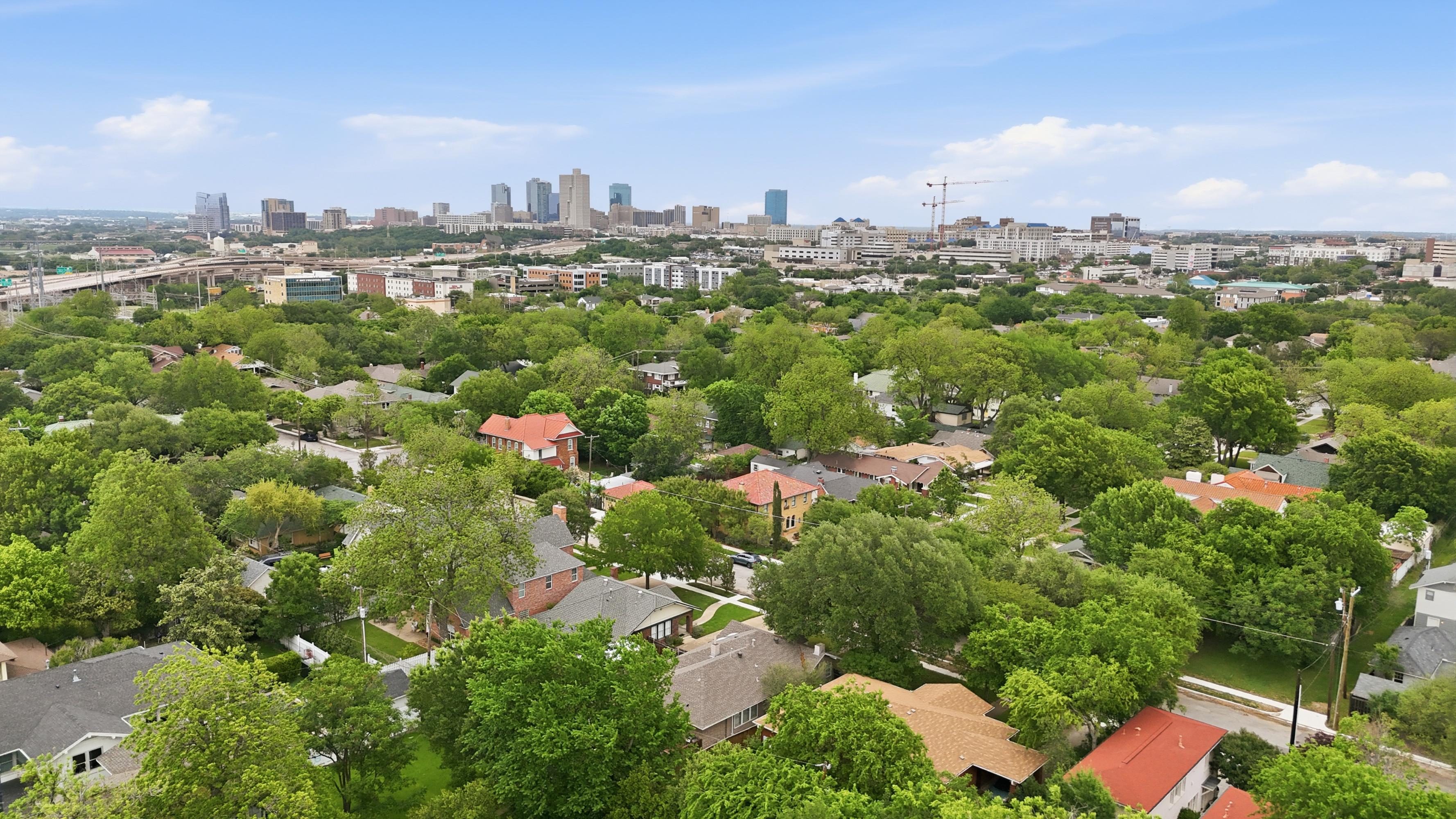 1300 Buck Avenue, Fort Worth, TX, 76110 - 物件實景