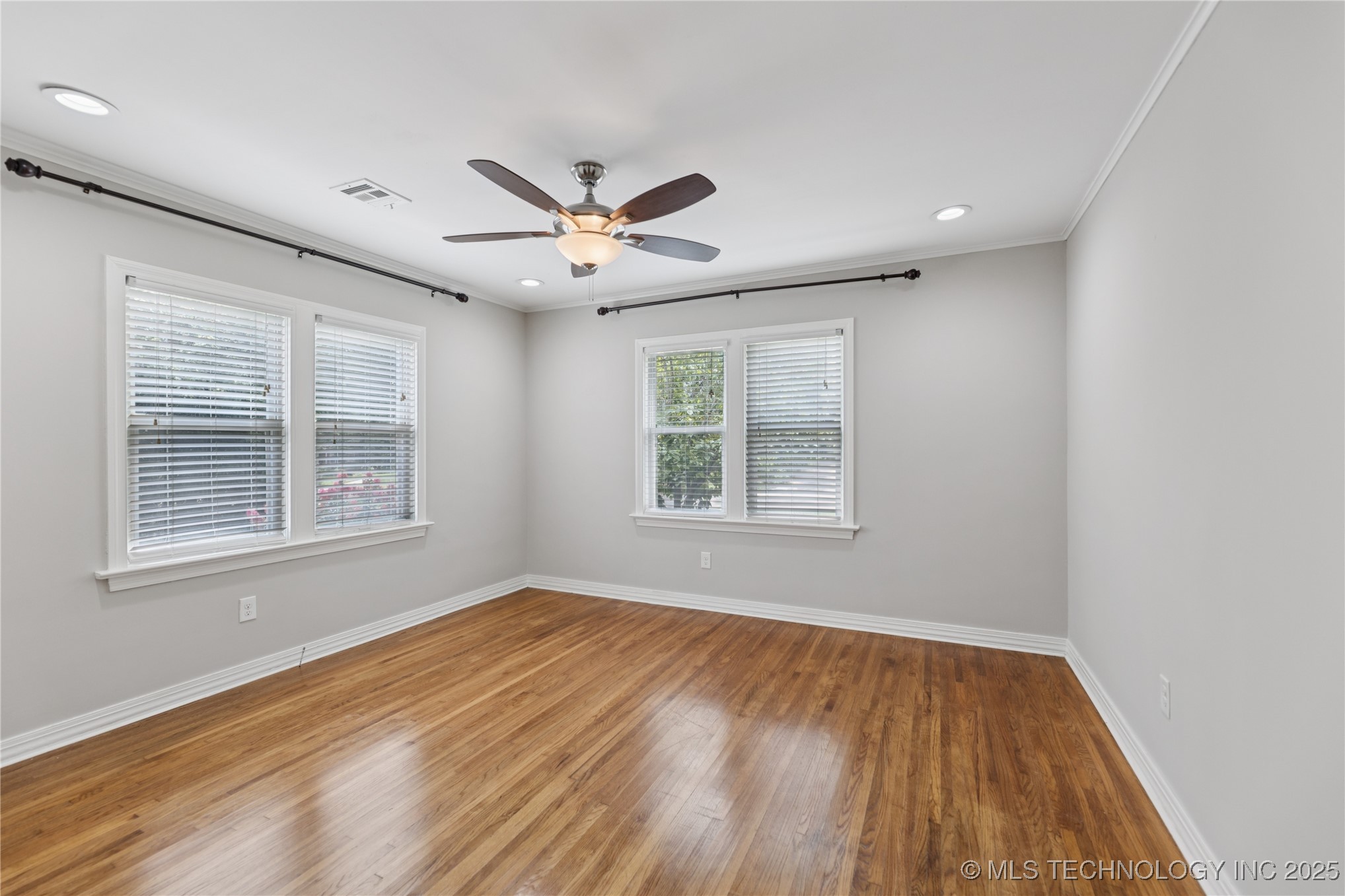 Tulsa, Oklahoma, 74104, United States, 4 Bedrooms Bedrooms, ,3 BathroomsBathrooms,Residential,For Sale,1941702