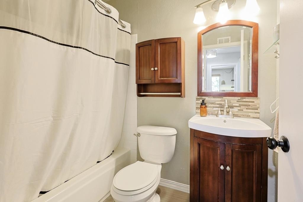 Lakeside, California, 92040, United States, 3 Bedrooms Bedrooms, ,2 BathroomsBathrooms,Residential,For Sale,1906391