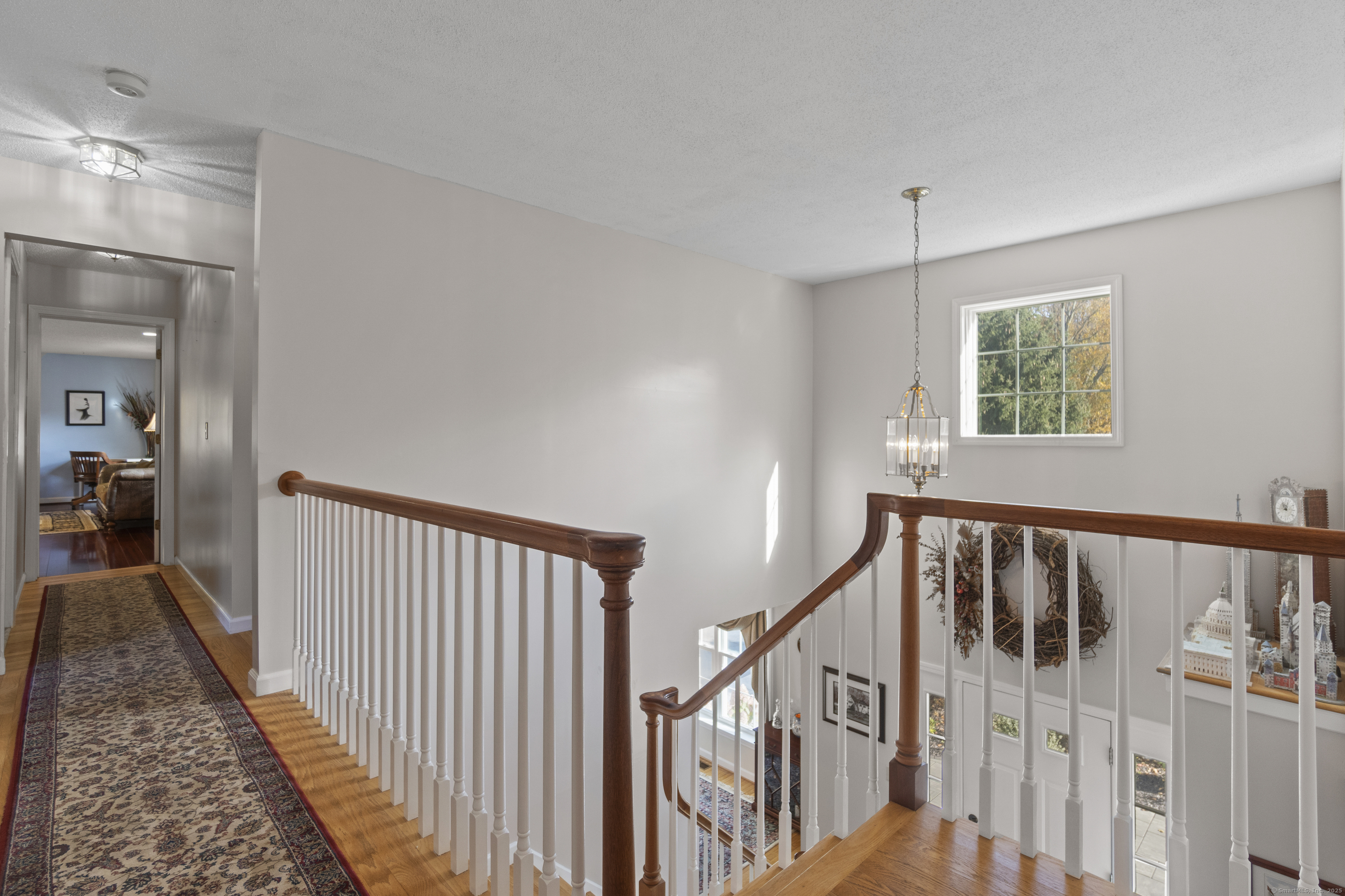 Salem, Connecticut, 06420, United States, 4 Bedrooms Bedrooms, ,3 BathroomsBathrooms,Residential,For Sale,1986048