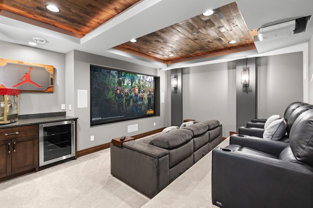 Chanhassen, Minnesota, 55317, United States, 4 Bedrooms Bedrooms, ,2 BathroomsBathrooms,Residential,For Sale,1987932