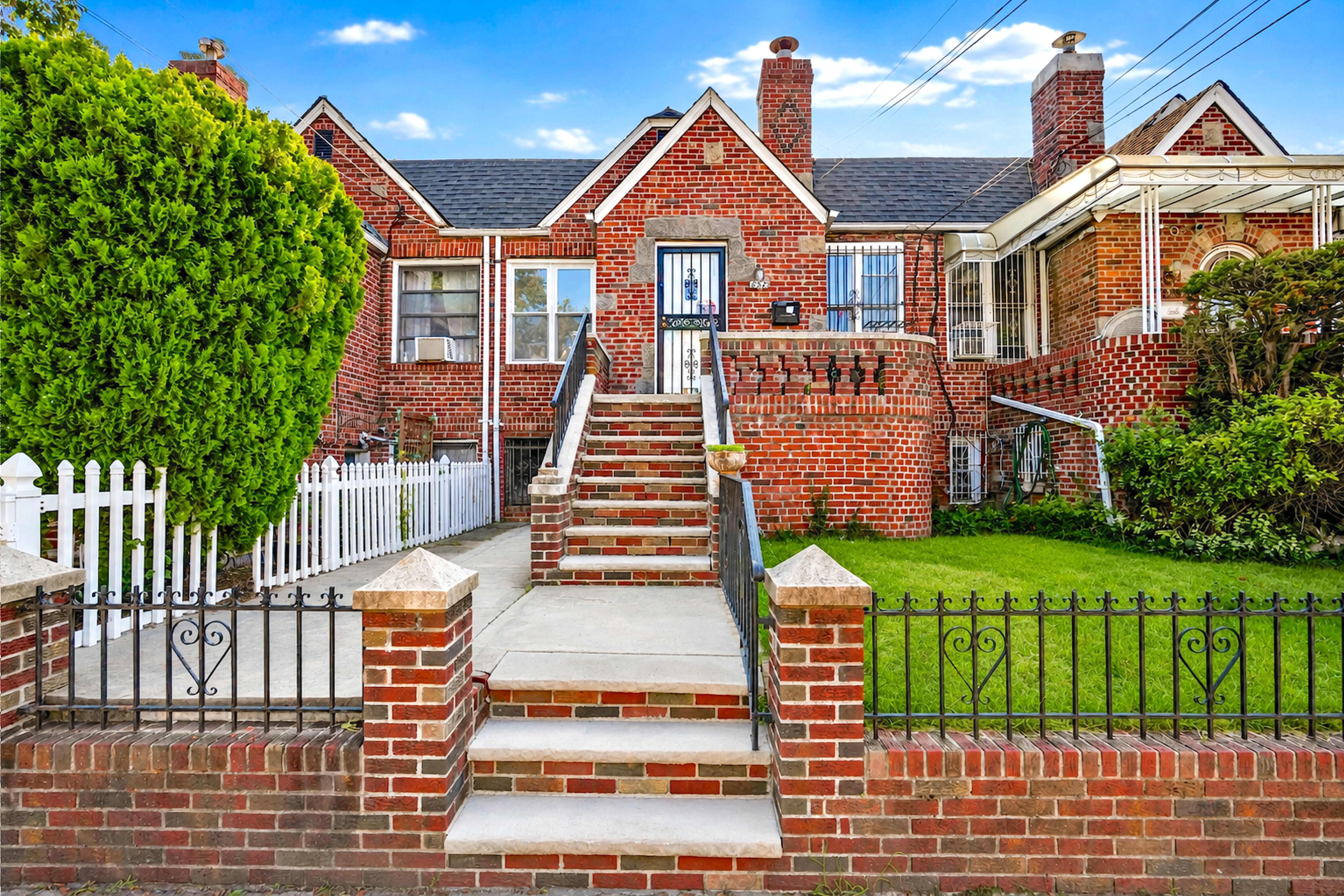  252 E 45th Street, Brooklyn, NY, 11203 - 物件實景