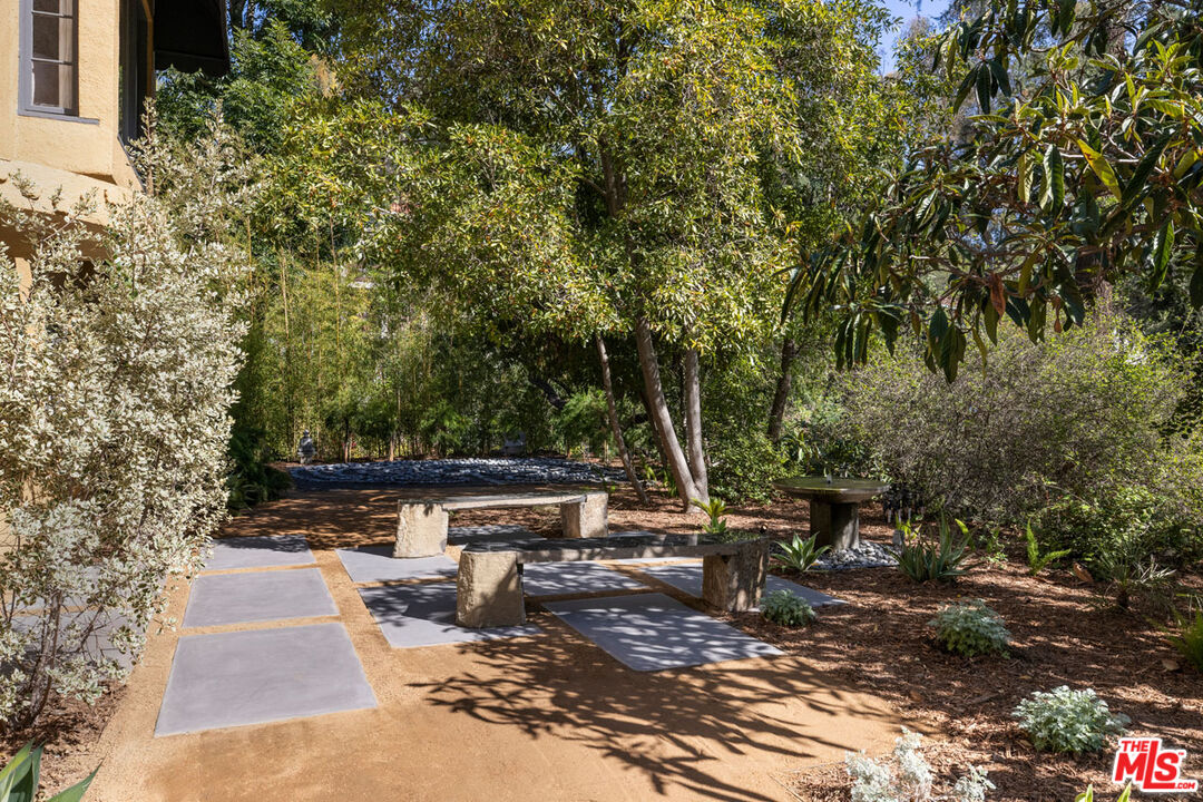 Los Angeles, California, 90065, United States, 5 Bedrooms Bedrooms, ,5 BathroomsBathrooms,Residential,For Sale,1987720