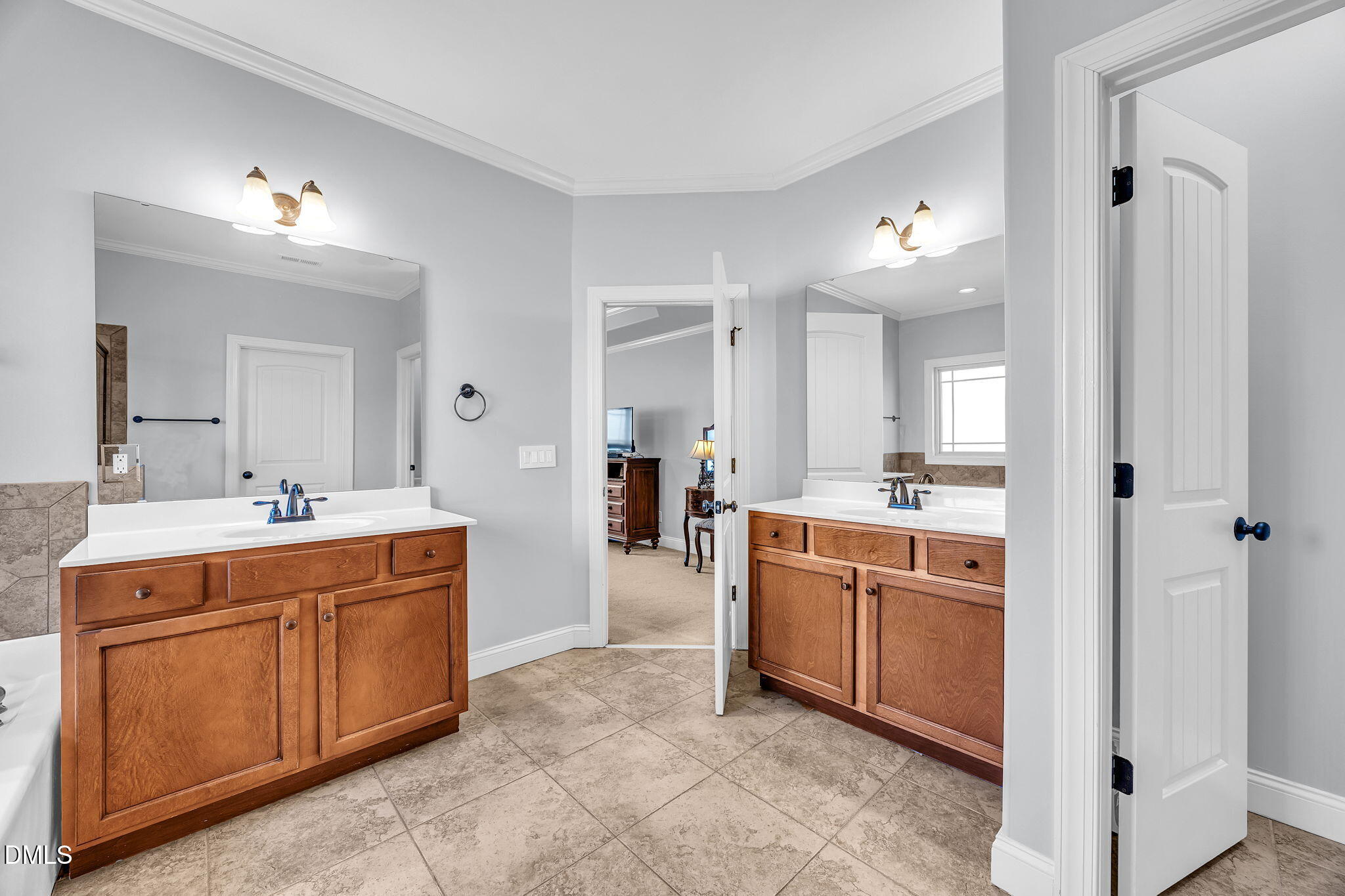 Rolesville, North Carolina, 27571, United States, 4 Bedrooms Bedrooms, ,4 BathroomsBathrooms,Residential,For Sale,2033559