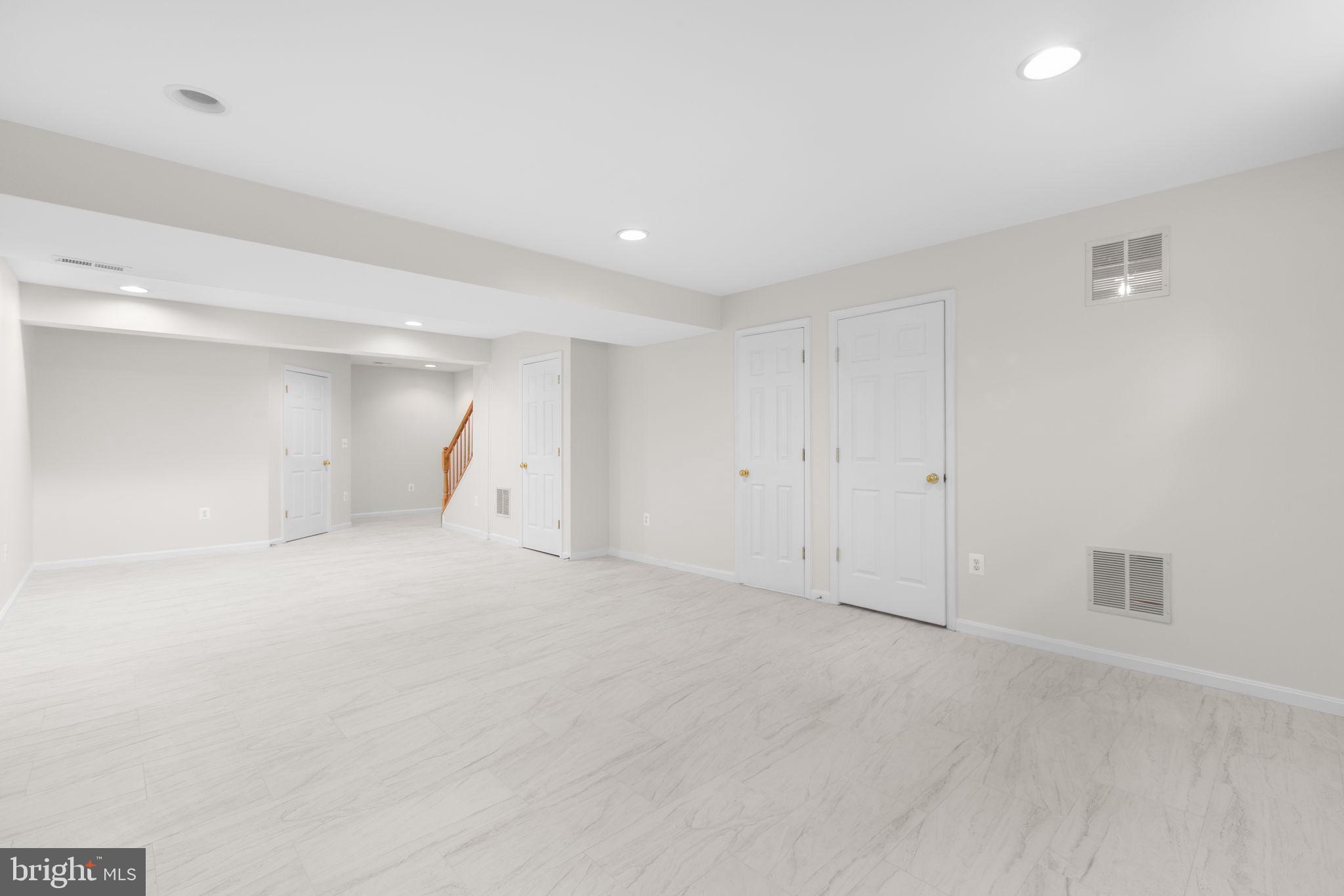 Dumfries, Virginia, 22026, United States, 4 Bedrooms Bedrooms, ,4 BathroomsBathrooms,Residential,For Sale,1977834