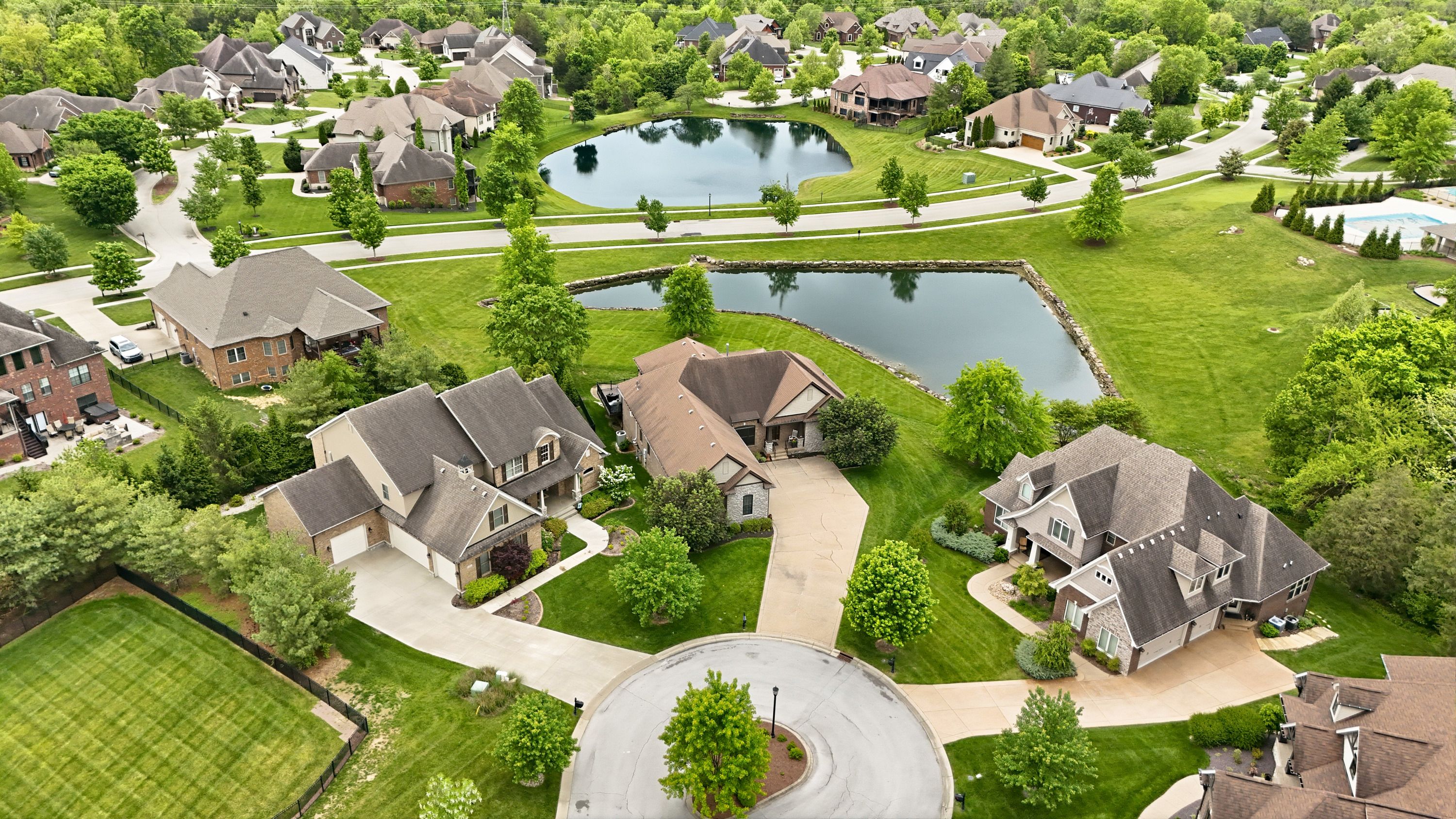  17000 Isabella View Place, Louisville, KY 40023 - 物件實景