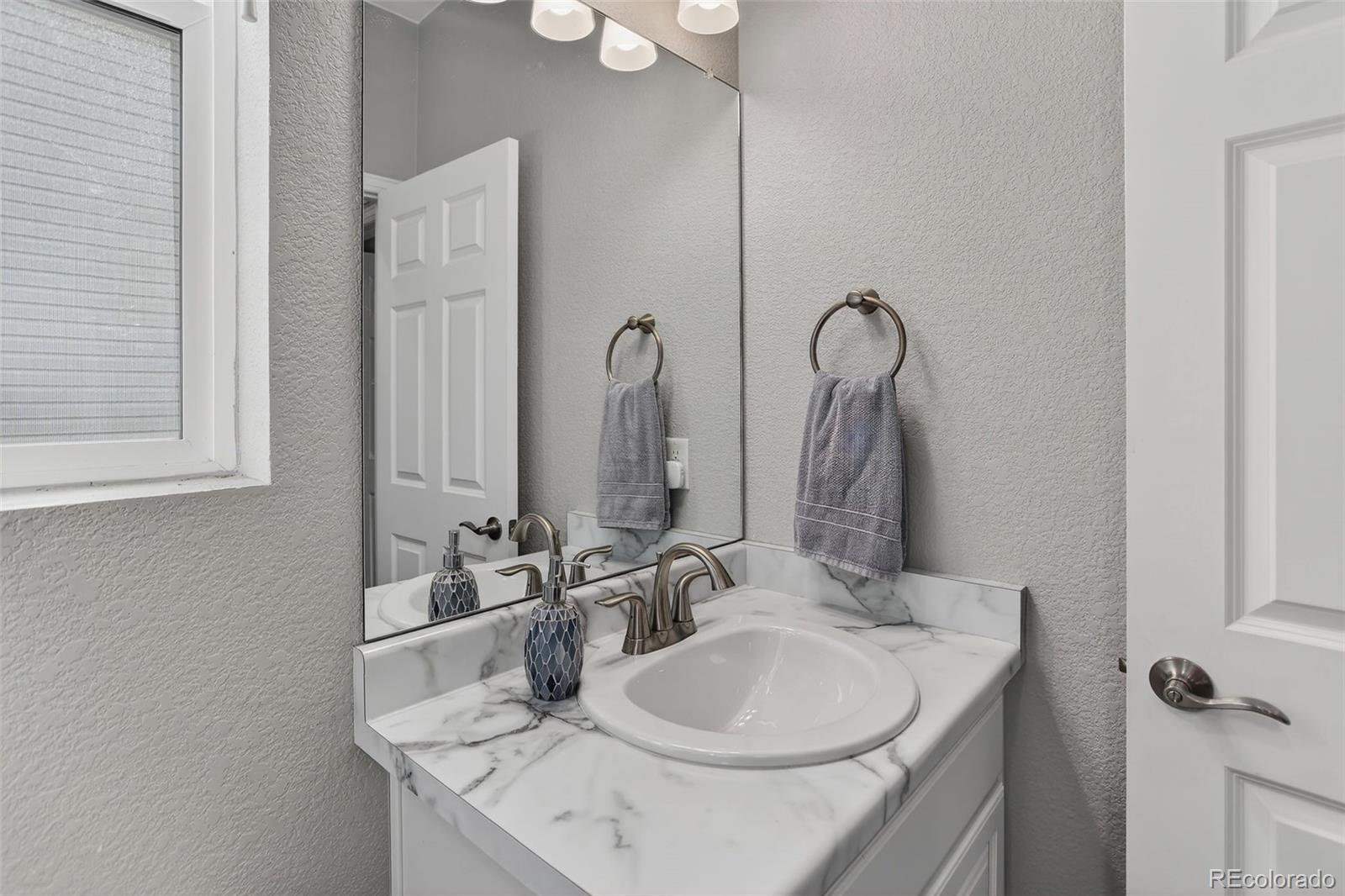 Johnstown, Colorado, 80534, United States, 3 Bedrooms Bedrooms, ,1 BathroomBathrooms,Residential,For Sale,1992924