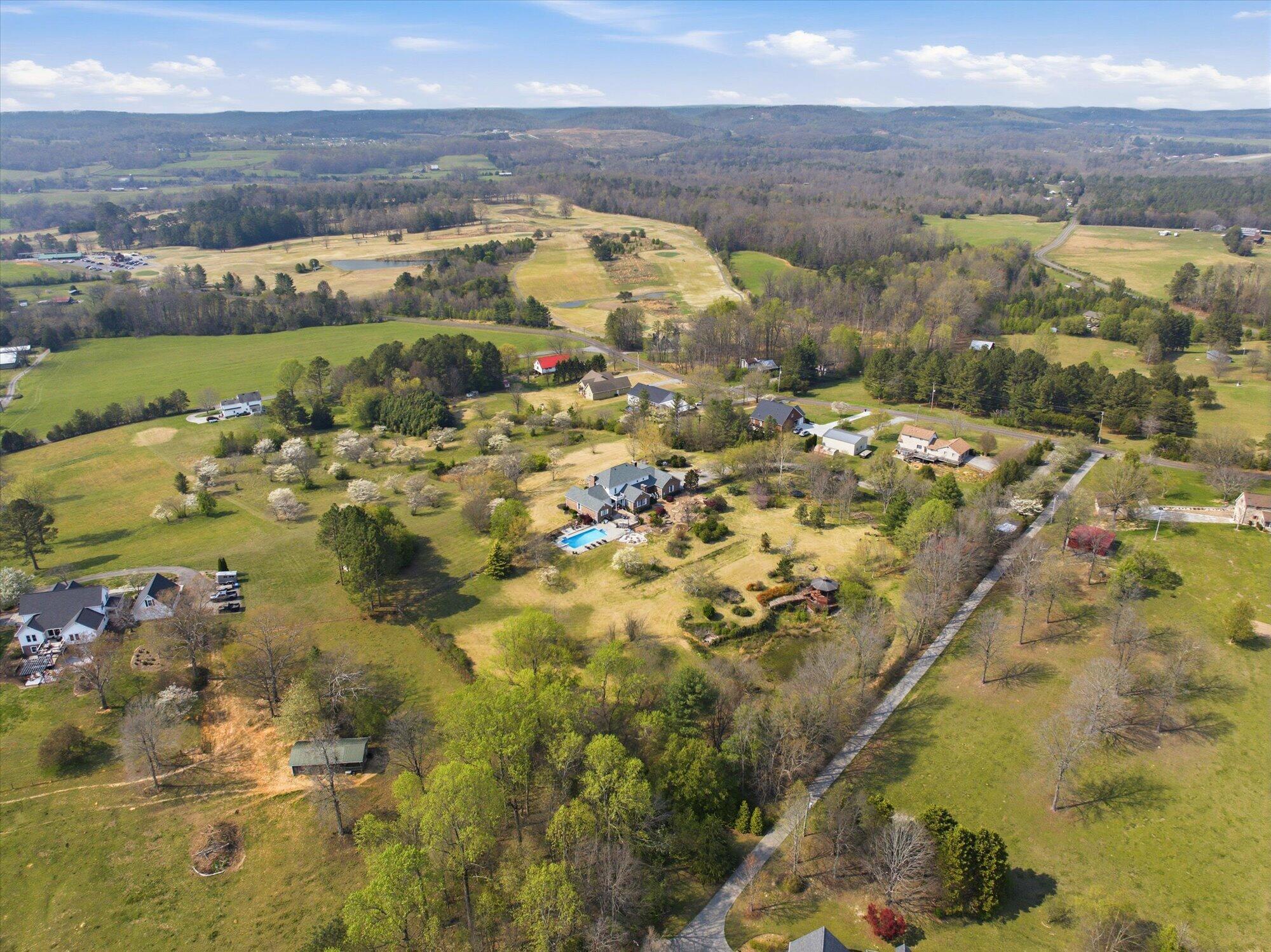 Athens, Tennessee, 37303, United States, 4 Bedrooms Bedrooms, ,4 BathroomsBathrooms,Residential,For Sale,2031458