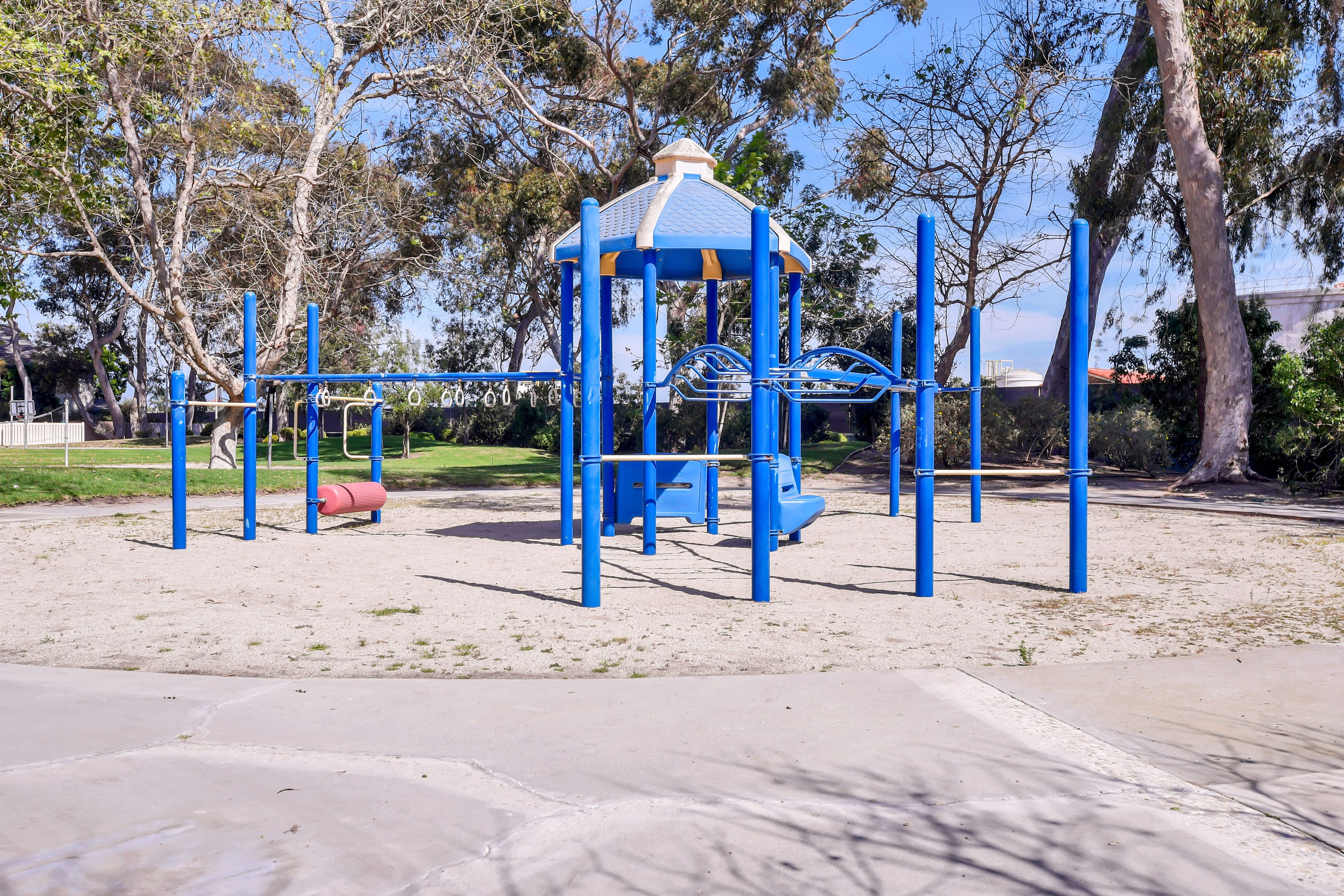  948 Lighthouse Way - 物件實景