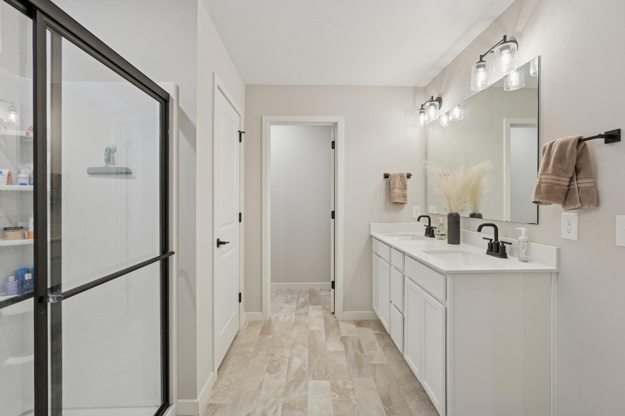 Cottage Grove, Minnesota, 55016, United States, 5 Bedrooms Bedrooms, ,1 BathroomBathrooms,Residential,For Sale,2000572