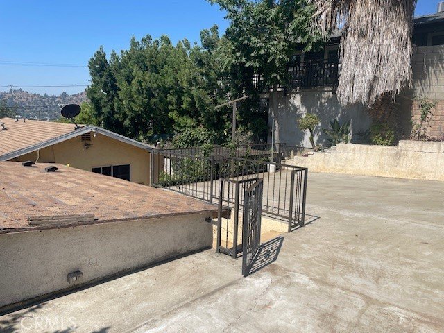 Los Angeles, California, 90065, United States, 2 Bedrooms Bedrooms, ,1 BathroomBathrooms,Residential,For Sale,1931706