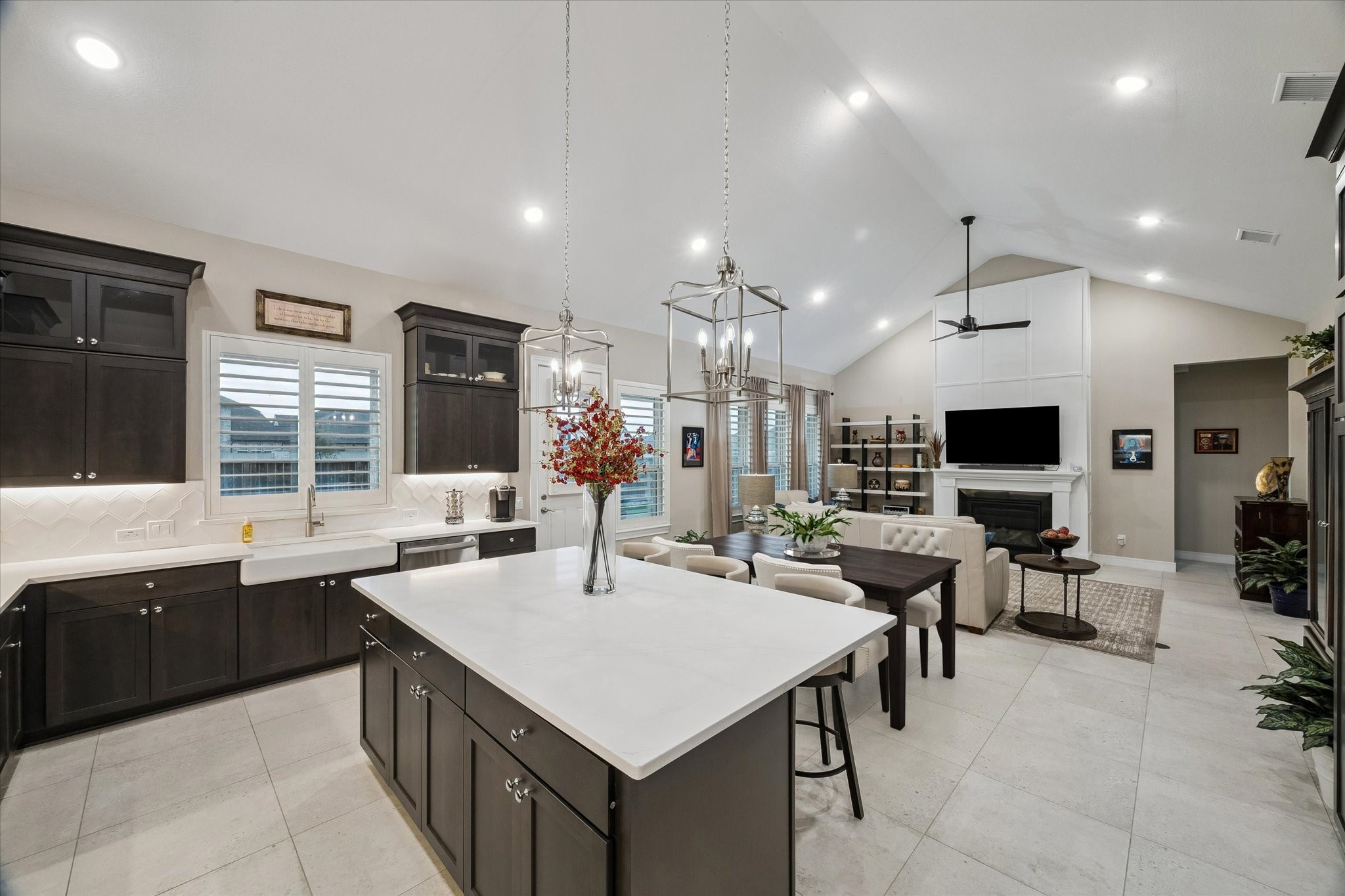  3218 Palm Heights Street - 物件實景