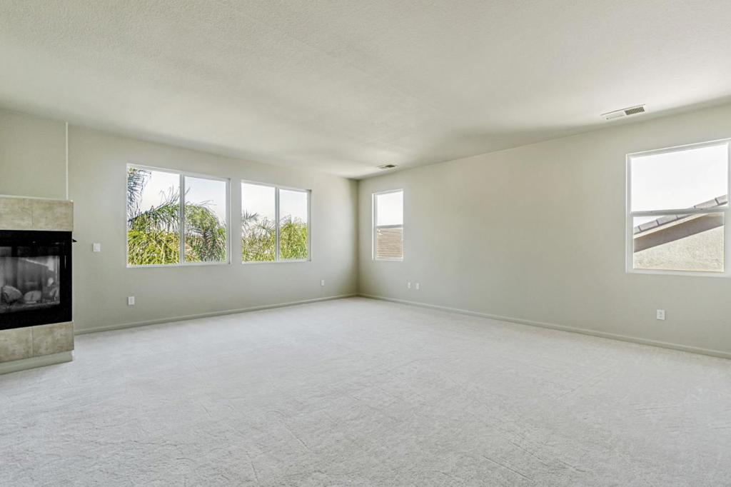 Pittsburg, California, 94565, United States, 6 Bedrooms Bedrooms, ,5 BathroomsBathrooms,Residential,For Sale,1791756