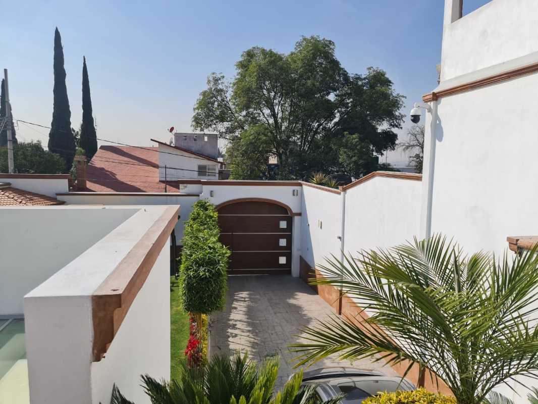 Priv. del Cerro, Tepotzotlán, Estado de México, 54600, Mexico, 3 Bedrooms Bedrooms, ,3 BathroomsBathrooms,Residential,For Sale,Priv. del Cerro,1440771