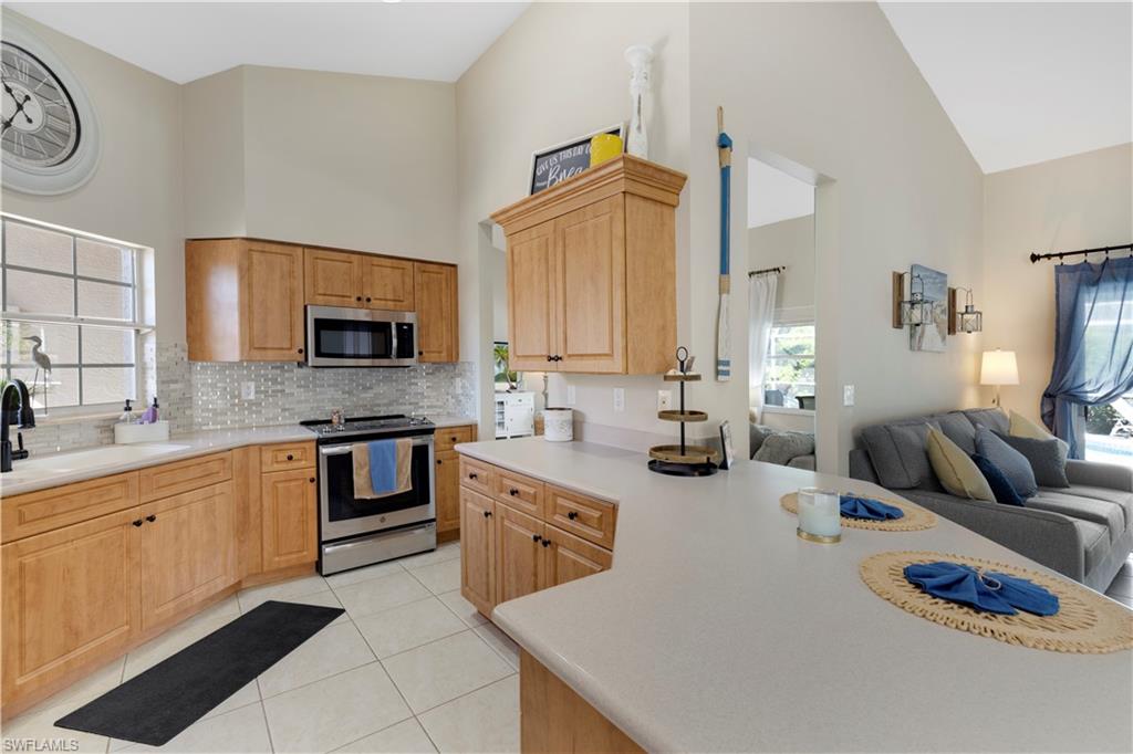 Fort Myers, Florida, 33913, United States, 4 Bedrooms Bedrooms, ,2 BathroomsBathrooms,Residential,For Sale,1966901